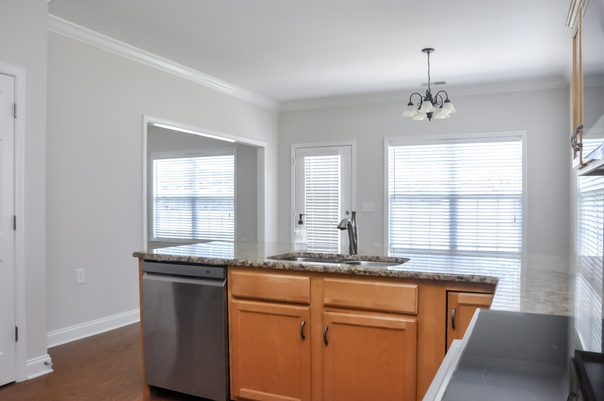 262 Wrennewood Ln, Franklin TN 37064 2-bed home, photo 8 of 30