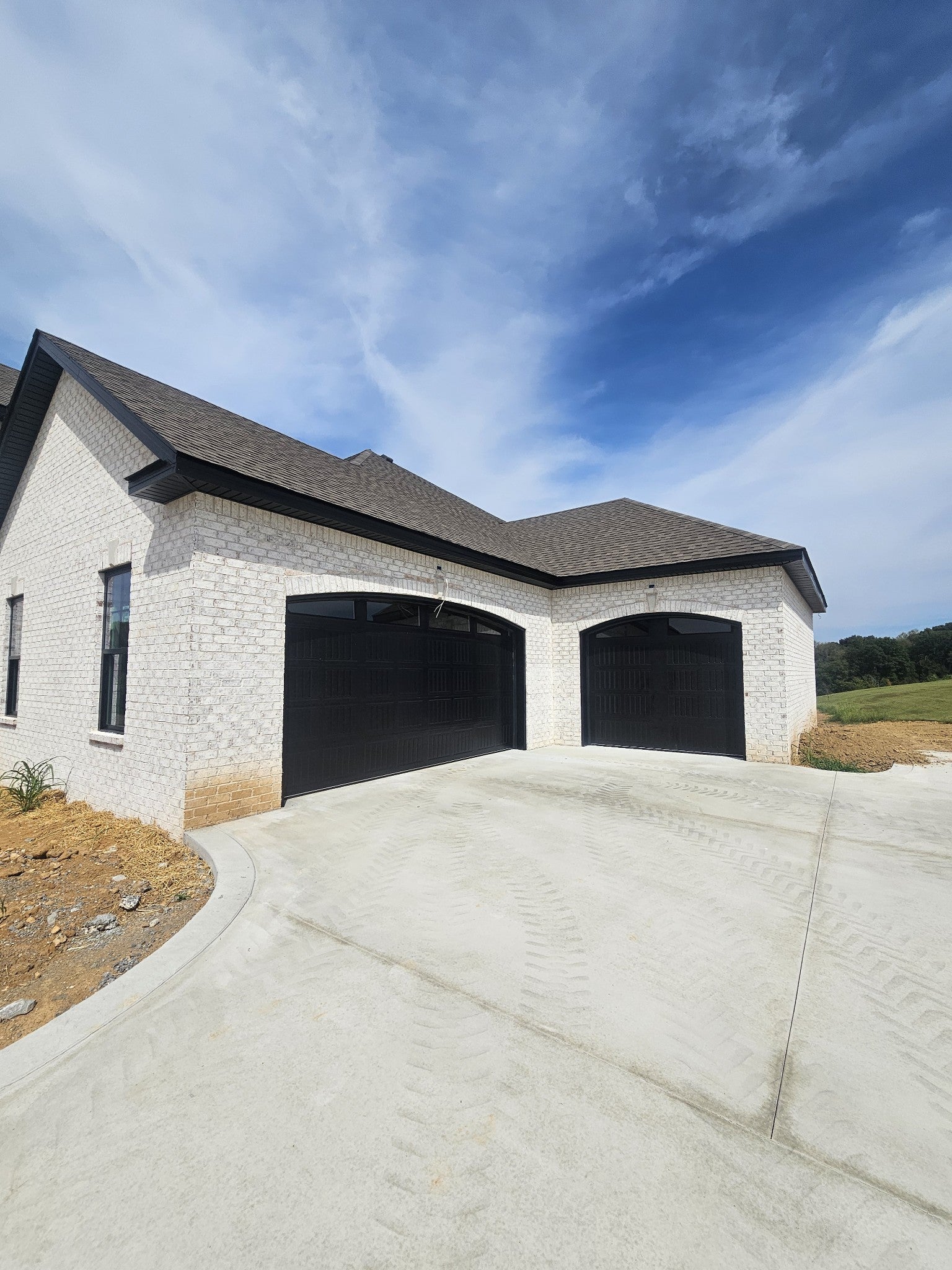 1063 Linder Ridge Rd