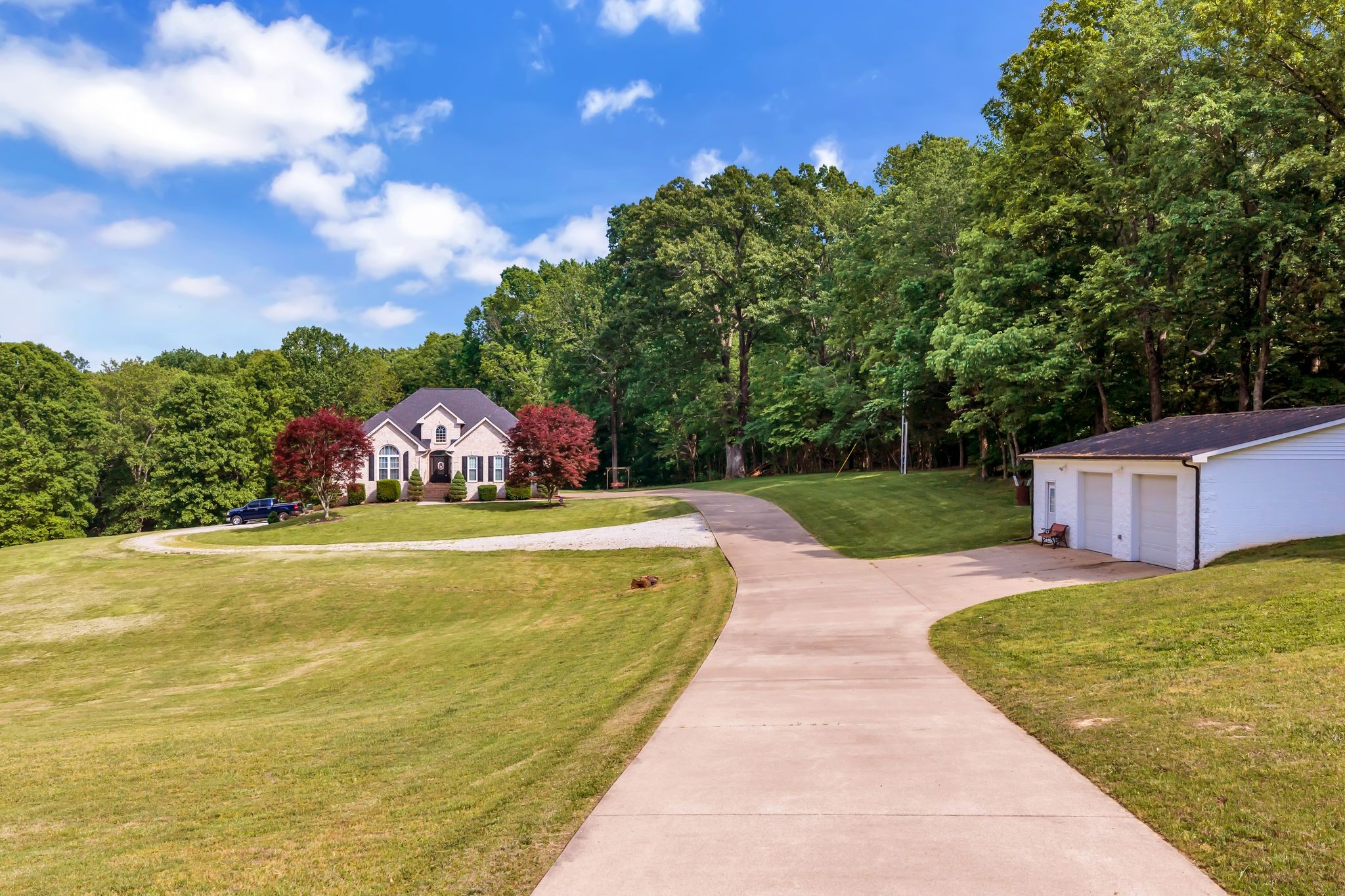 1004 Little Bartons Creek Rd