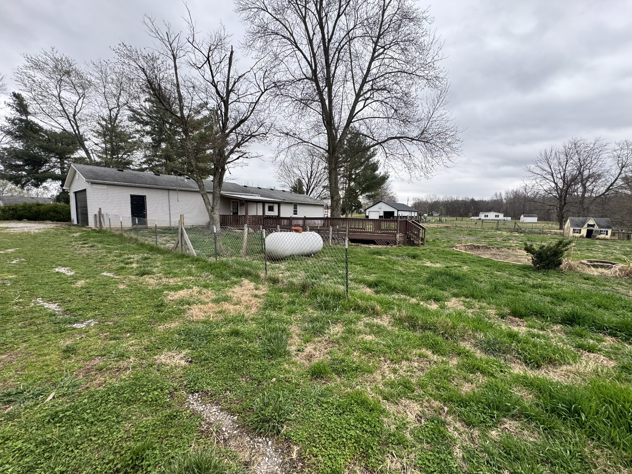 4733 Old Petros Woodburn Rd