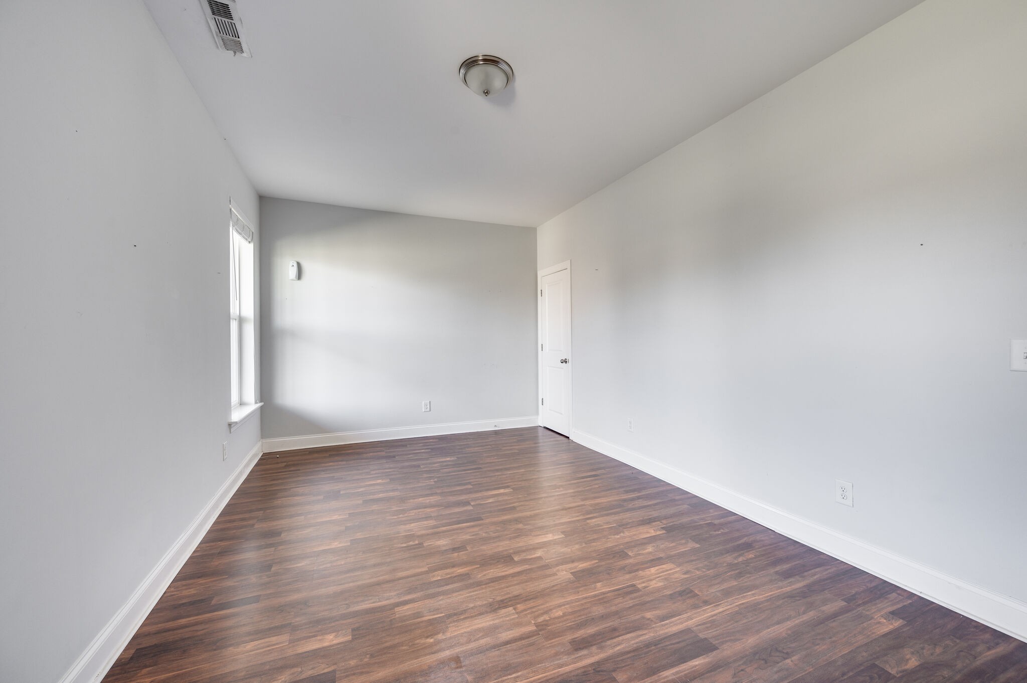 Antioch, Tennessee 37013, United States, 5 Bedrooms Bedrooms, ,4 BathroomsBathrooms,Residential,Active,87777