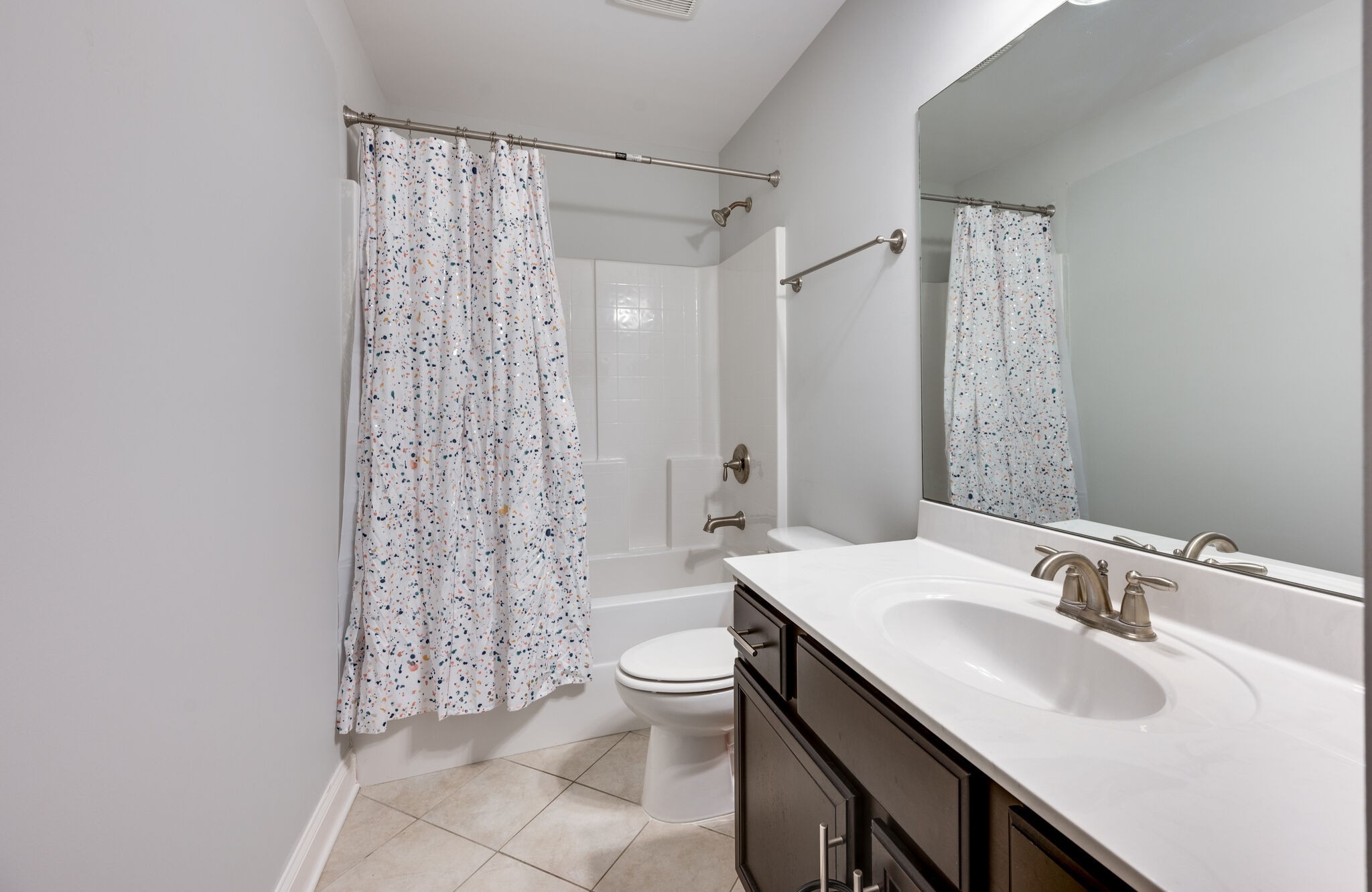 Antioch, Tennessee 37013, United States, 5 Bedrooms Bedrooms, ,4 BathroomsBathrooms,Residential,Active,87777