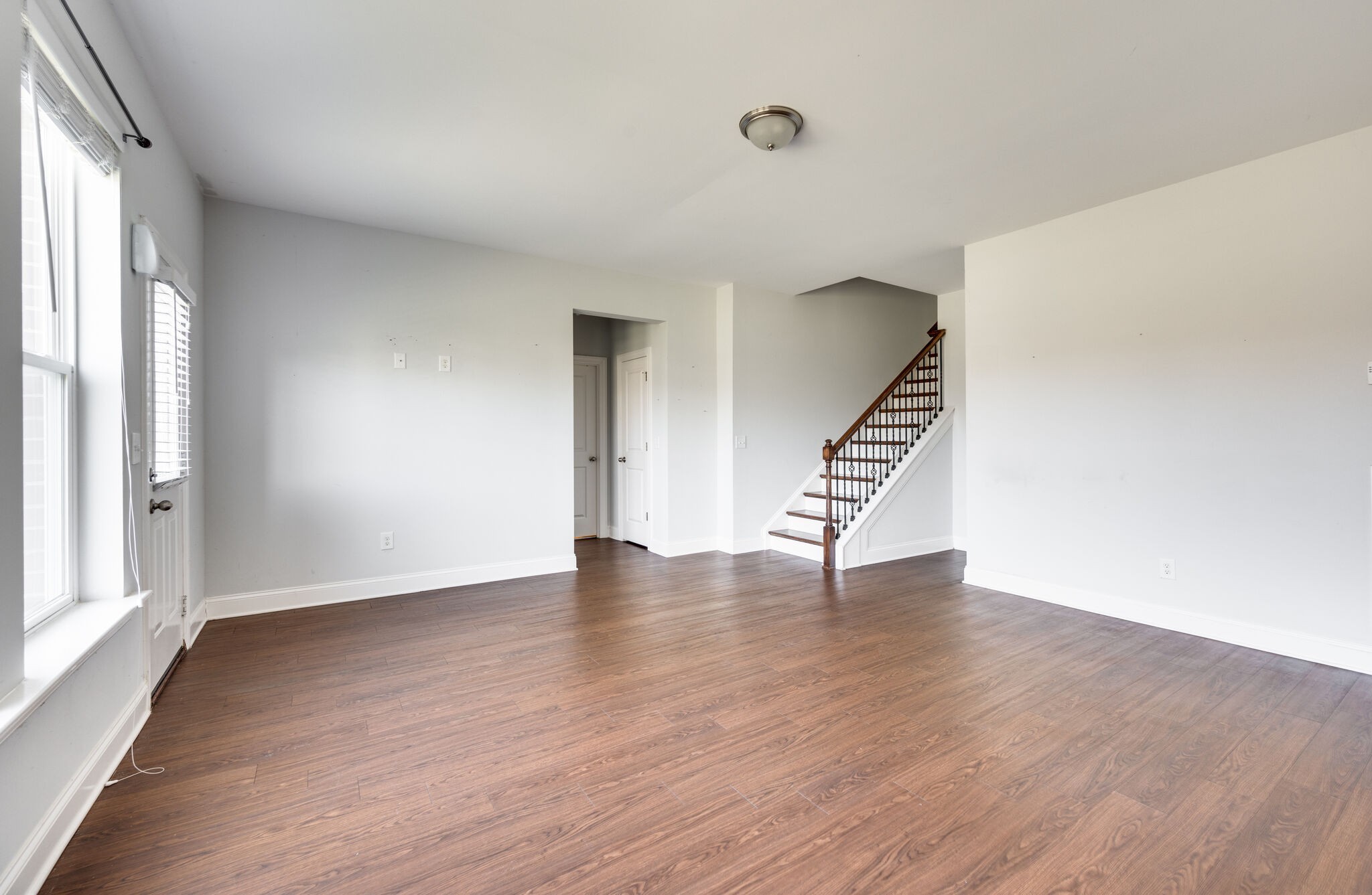 Antioch, Tennessee 37013, United States, 5 Bedrooms Bedrooms, ,4 BathroomsBathrooms,Residential,Active,87777