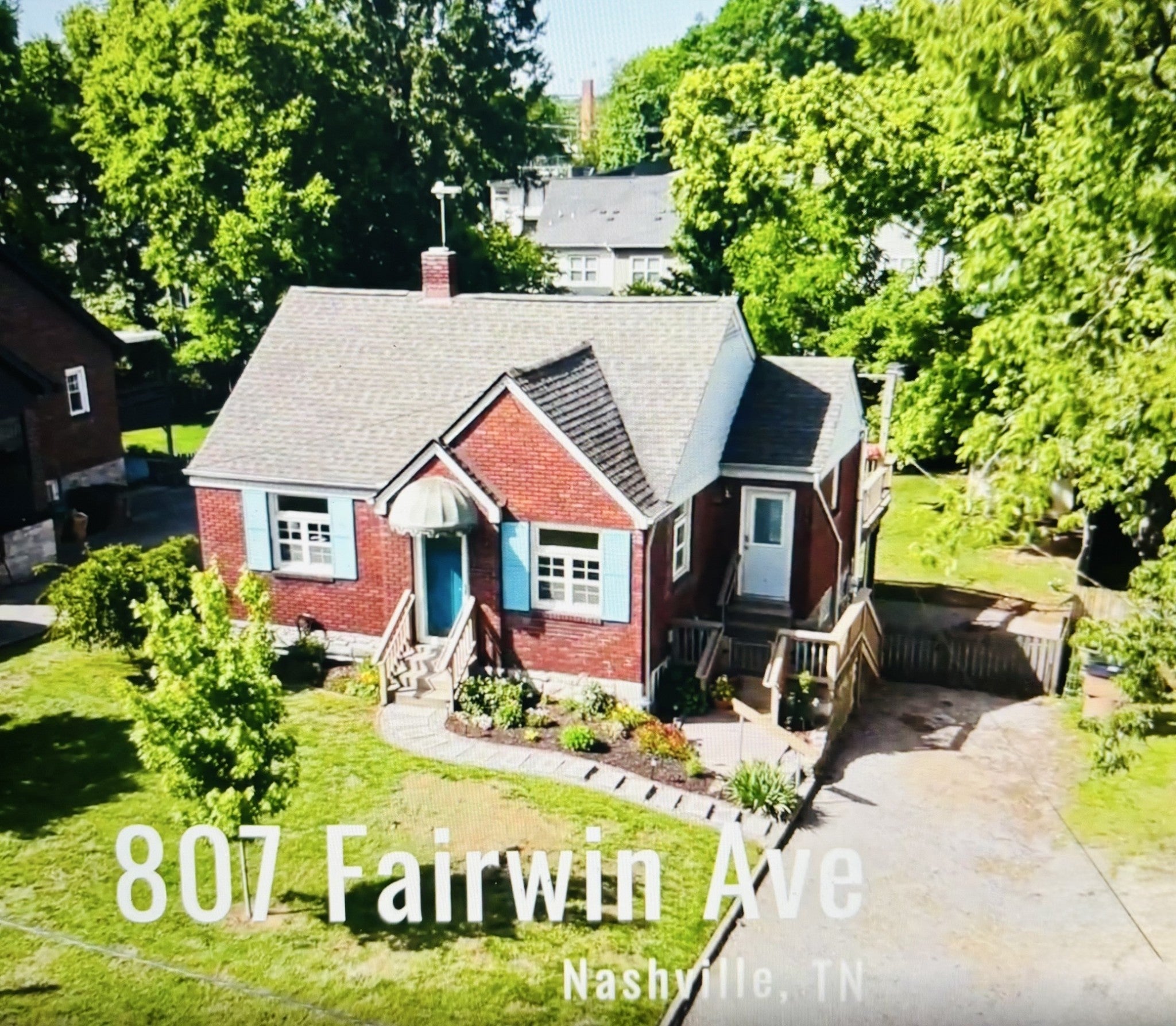 3-bed home at 807 Fairwin Ave, Nashville, sold October 7, 2026