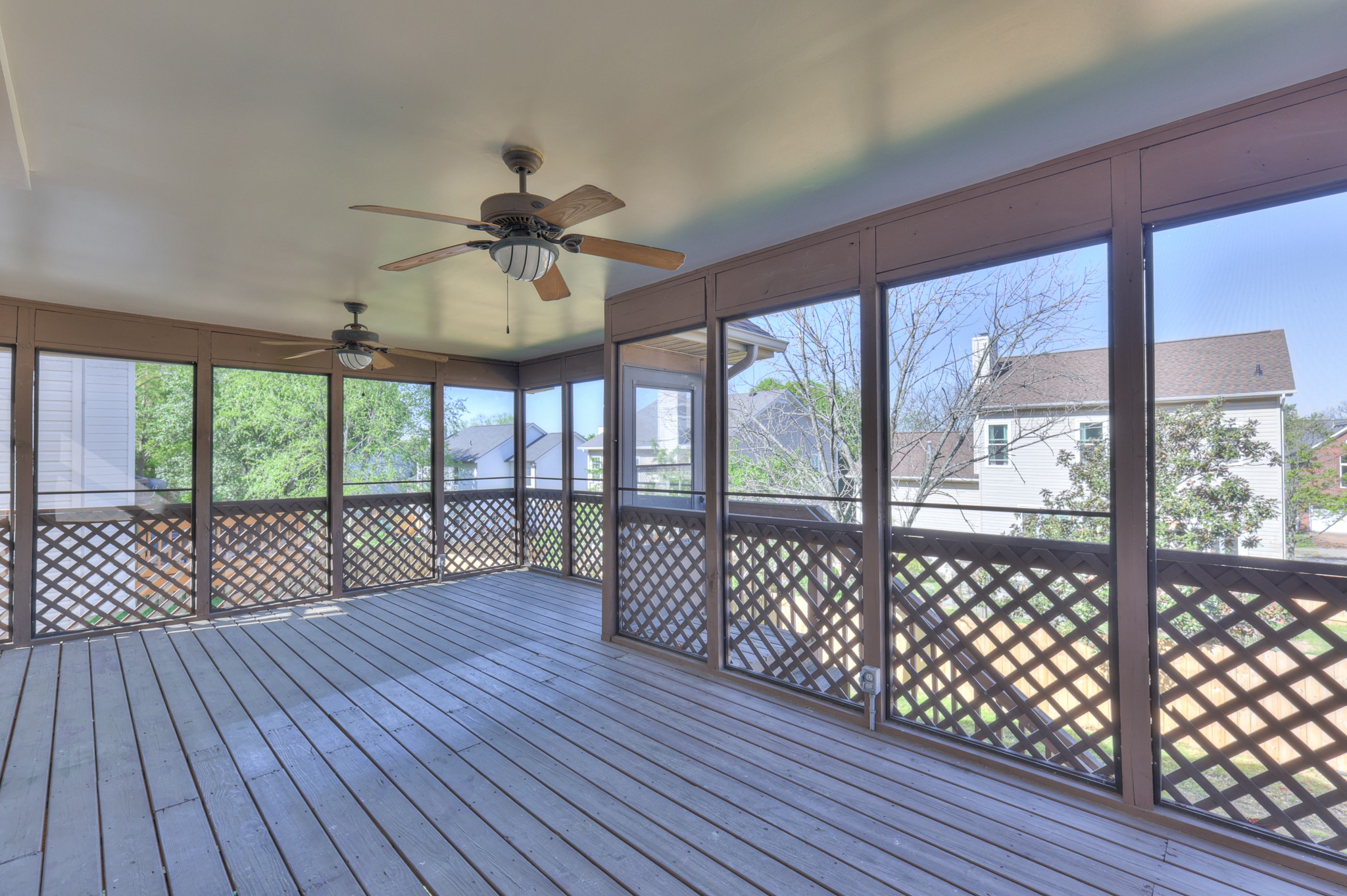 507 Hodges Ct
