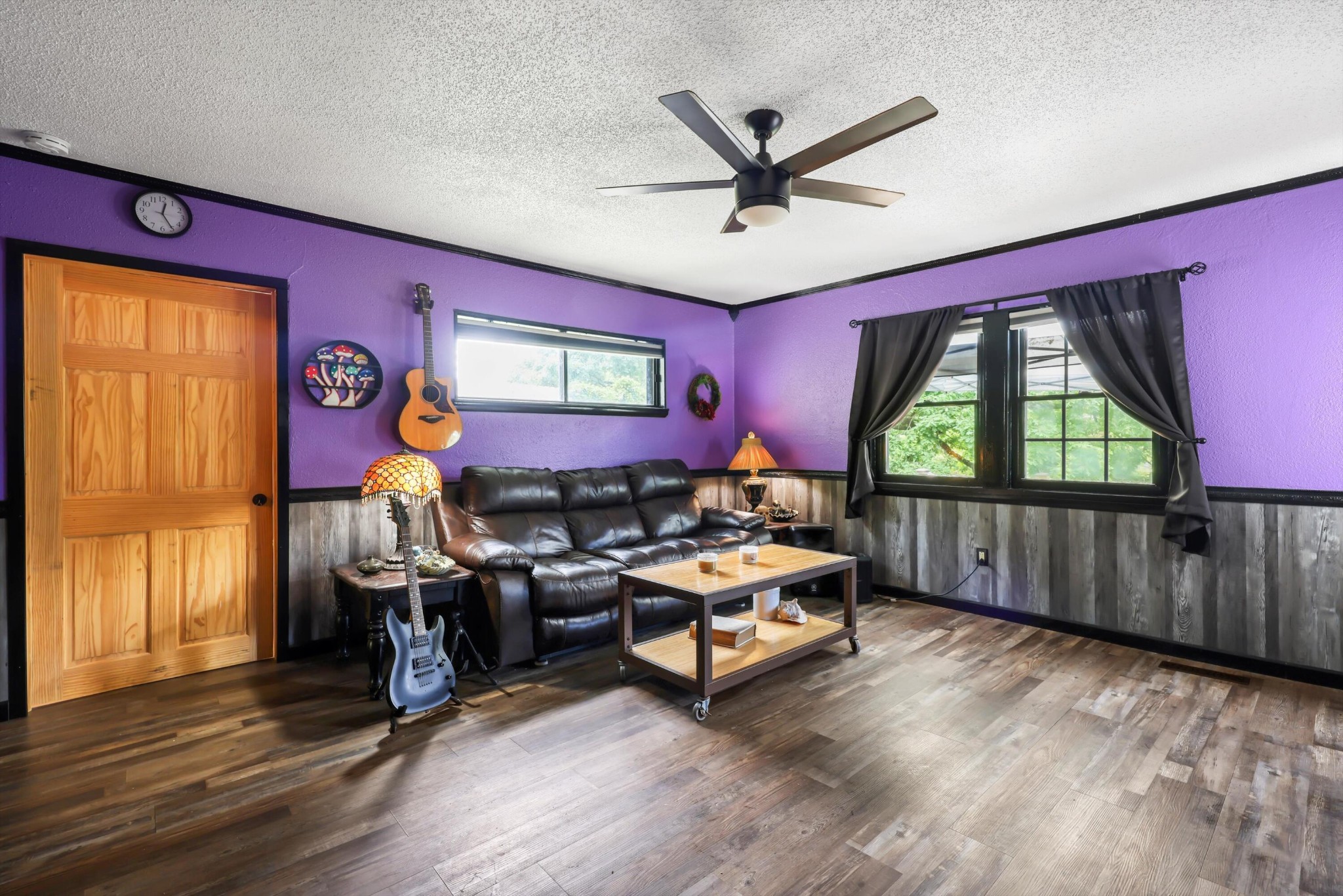 523 Hedgewood Drive