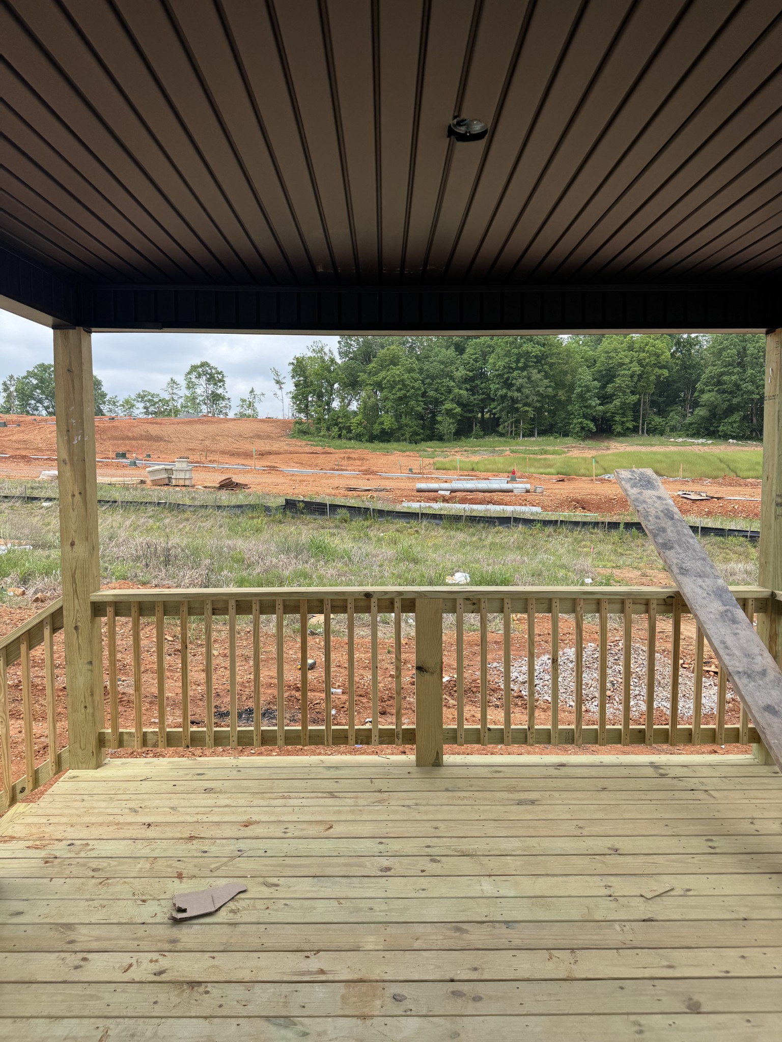 Clarksville, Tennessee 37040, United States, 3 Bedrooms Bedrooms, ,3 BathroomsBathrooms,Residential,Active,108524