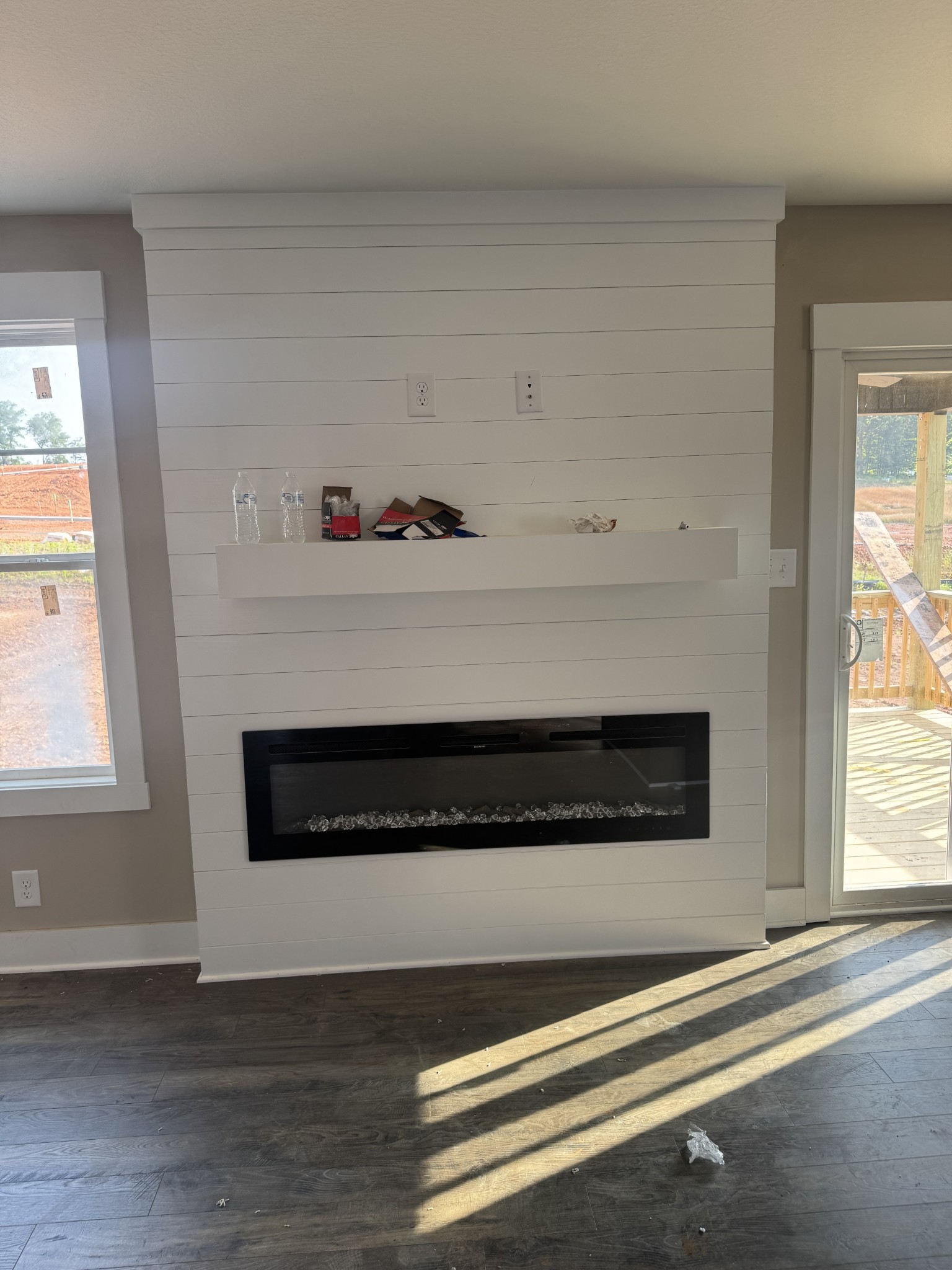 Clarksville, Tennessee 37040, United States, 3 Bedrooms Bedrooms, ,3 BathroomsBathrooms,Residential,Active,108524