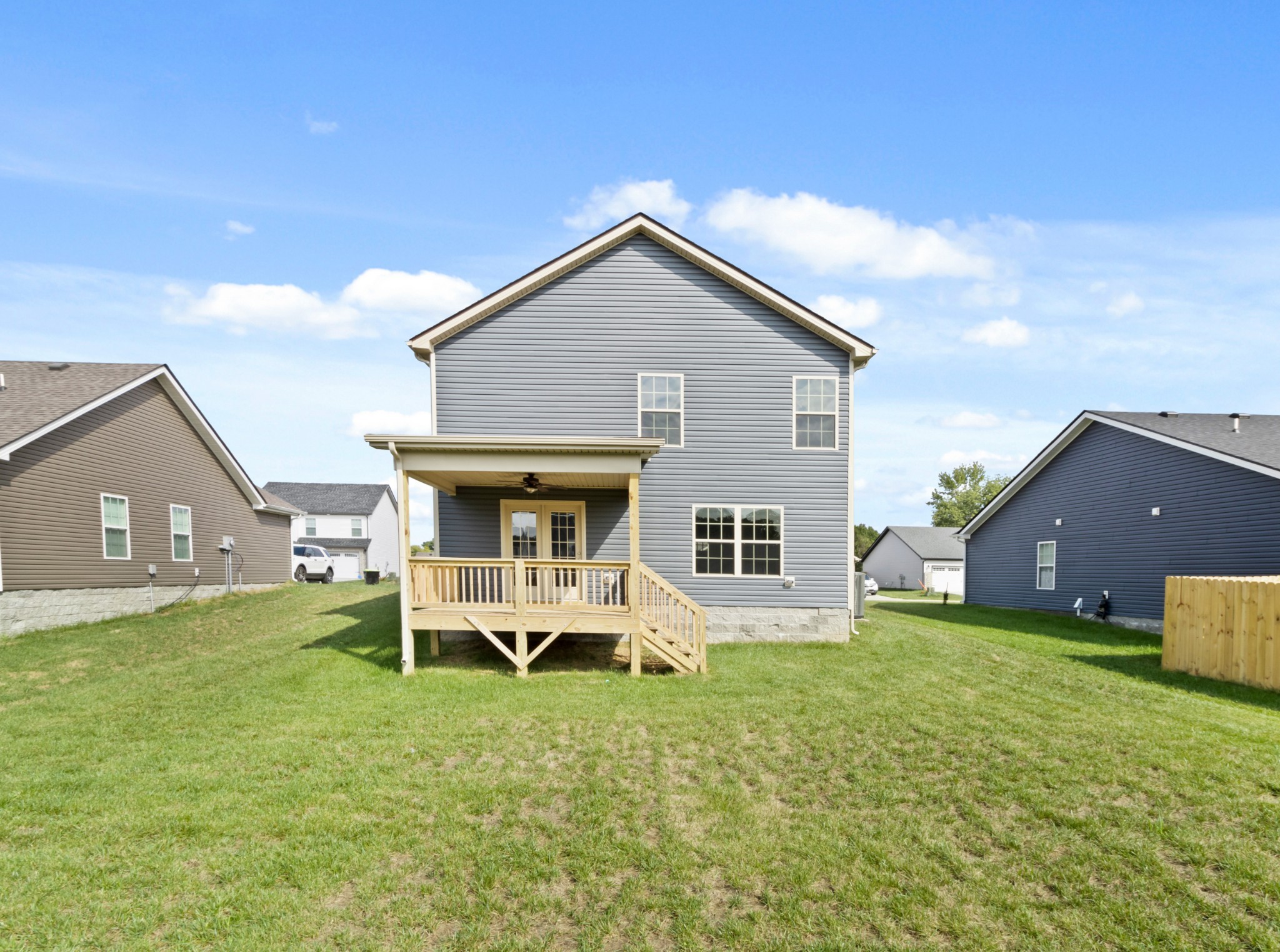 Clarksville, Tennessee 37040, United States, 3 Bedrooms Bedrooms, ,3 BathroomsBathrooms,Residential,Active,108524