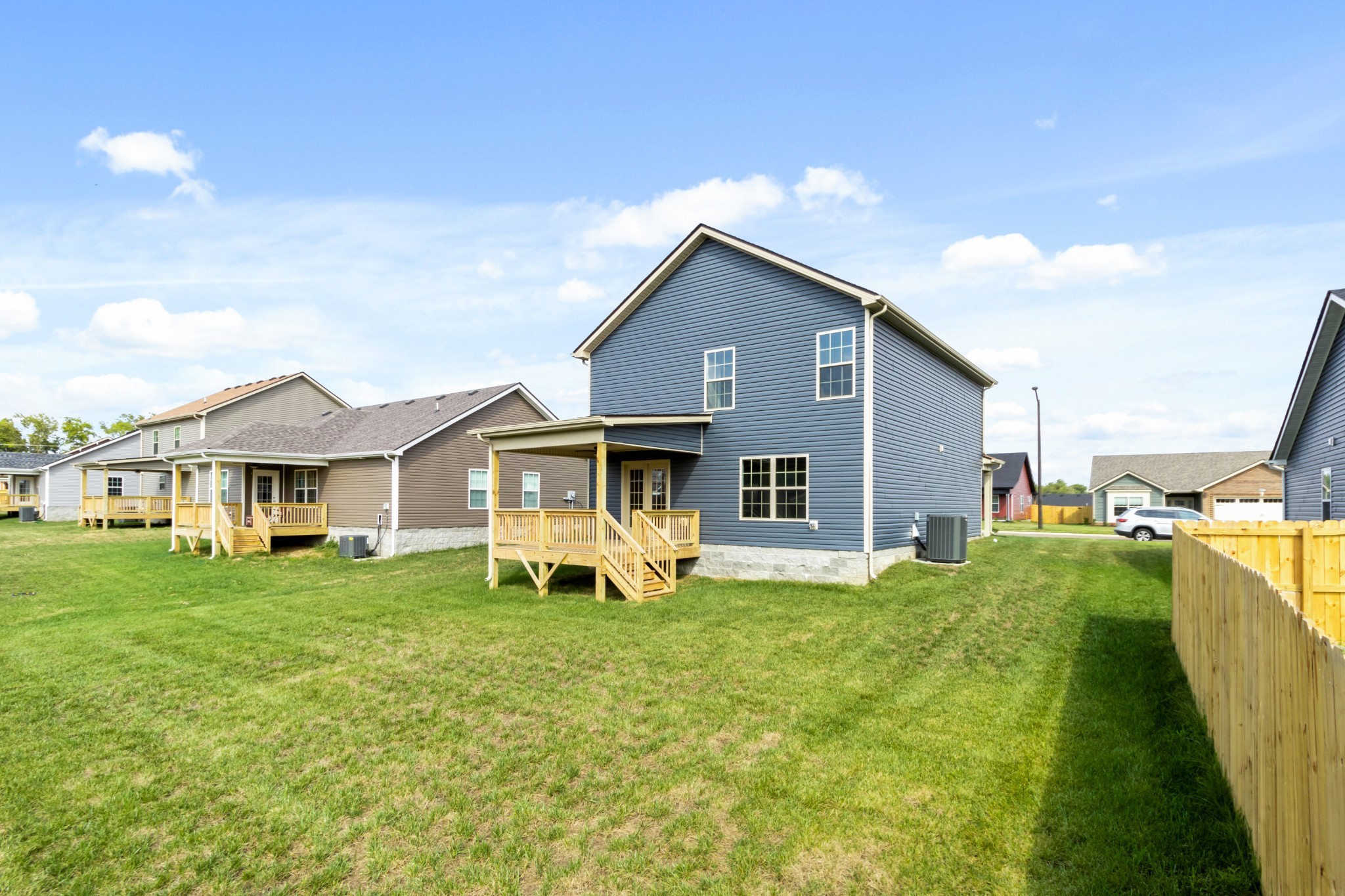 Clarksville, Tennessee 37040, United States, 3 Bedrooms Bedrooms, ,3 BathroomsBathrooms,Residential,Active,108524