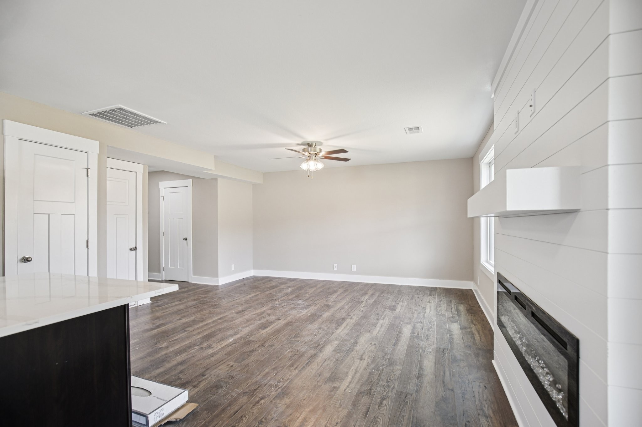 Clarksville, Tennessee 37040, United States, 3 Bedrooms Bedrooms, ,3 BathroomsBathrooms,Residential,Active,108524