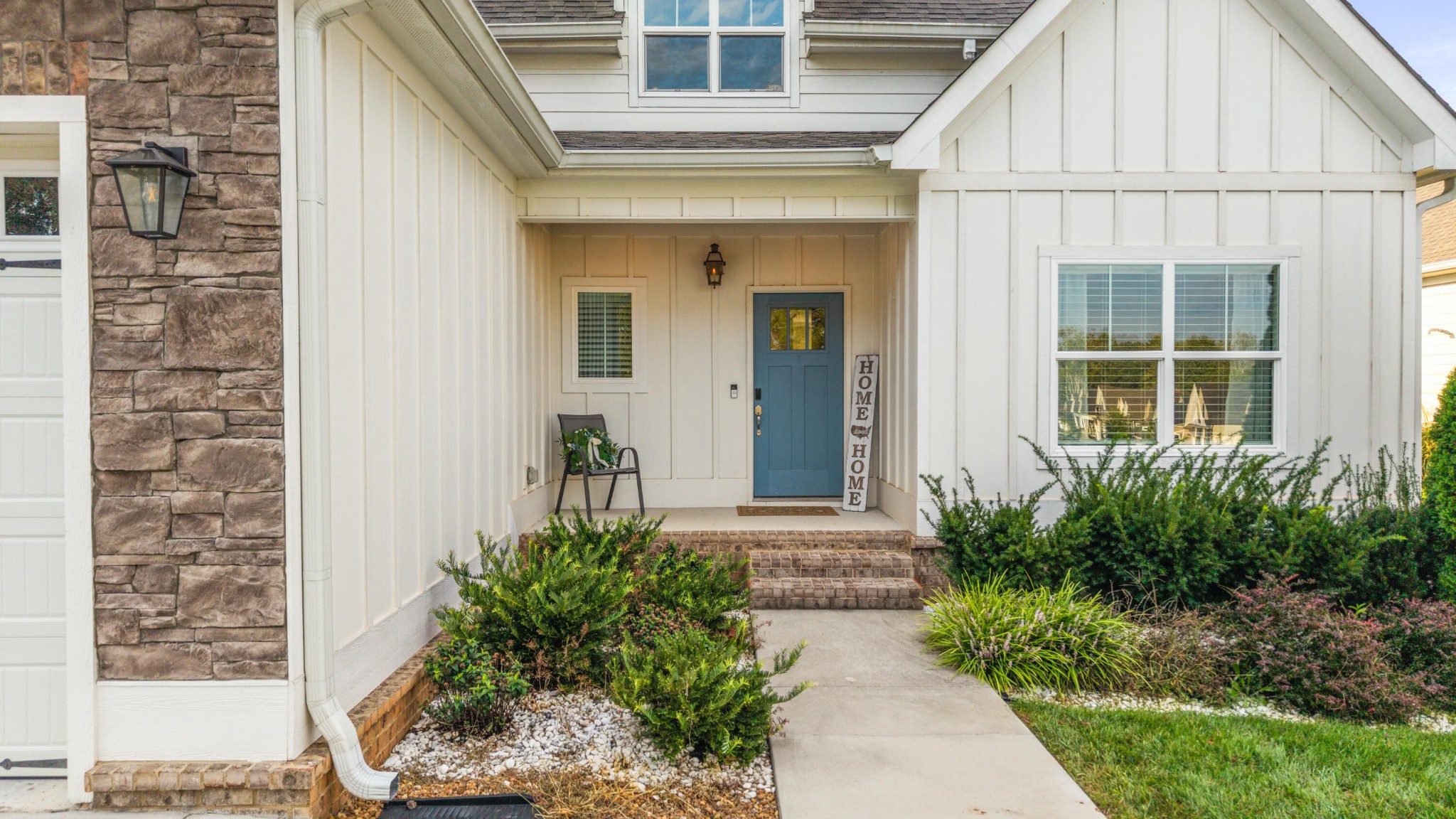 4909 Grove Park Drive