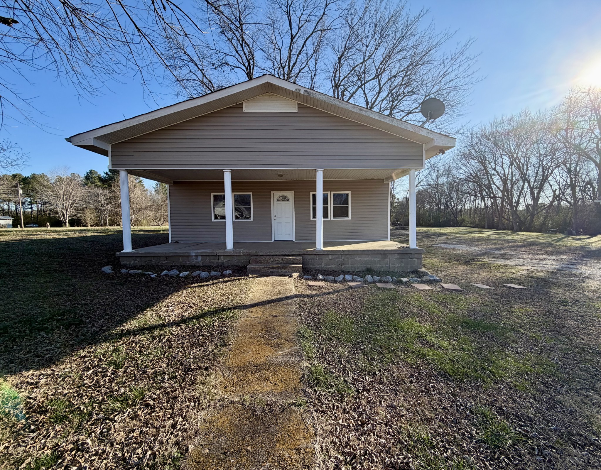 8605 Old State Route 1