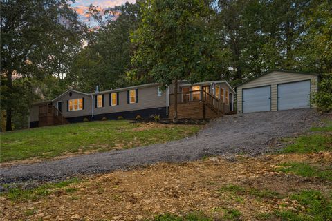 193 N Browns Ln Portland TN 37148