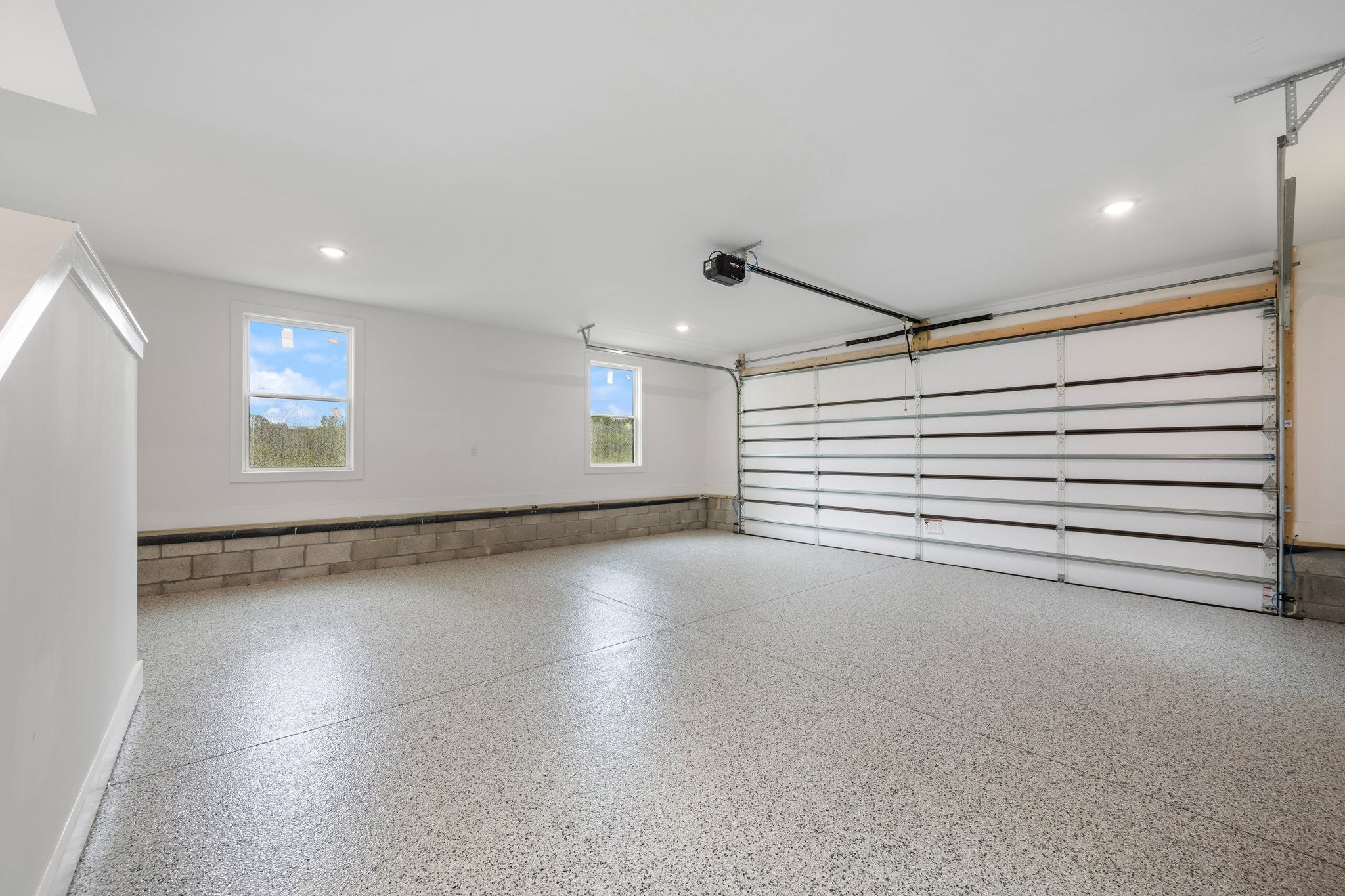 2731 Cave Springs Rd