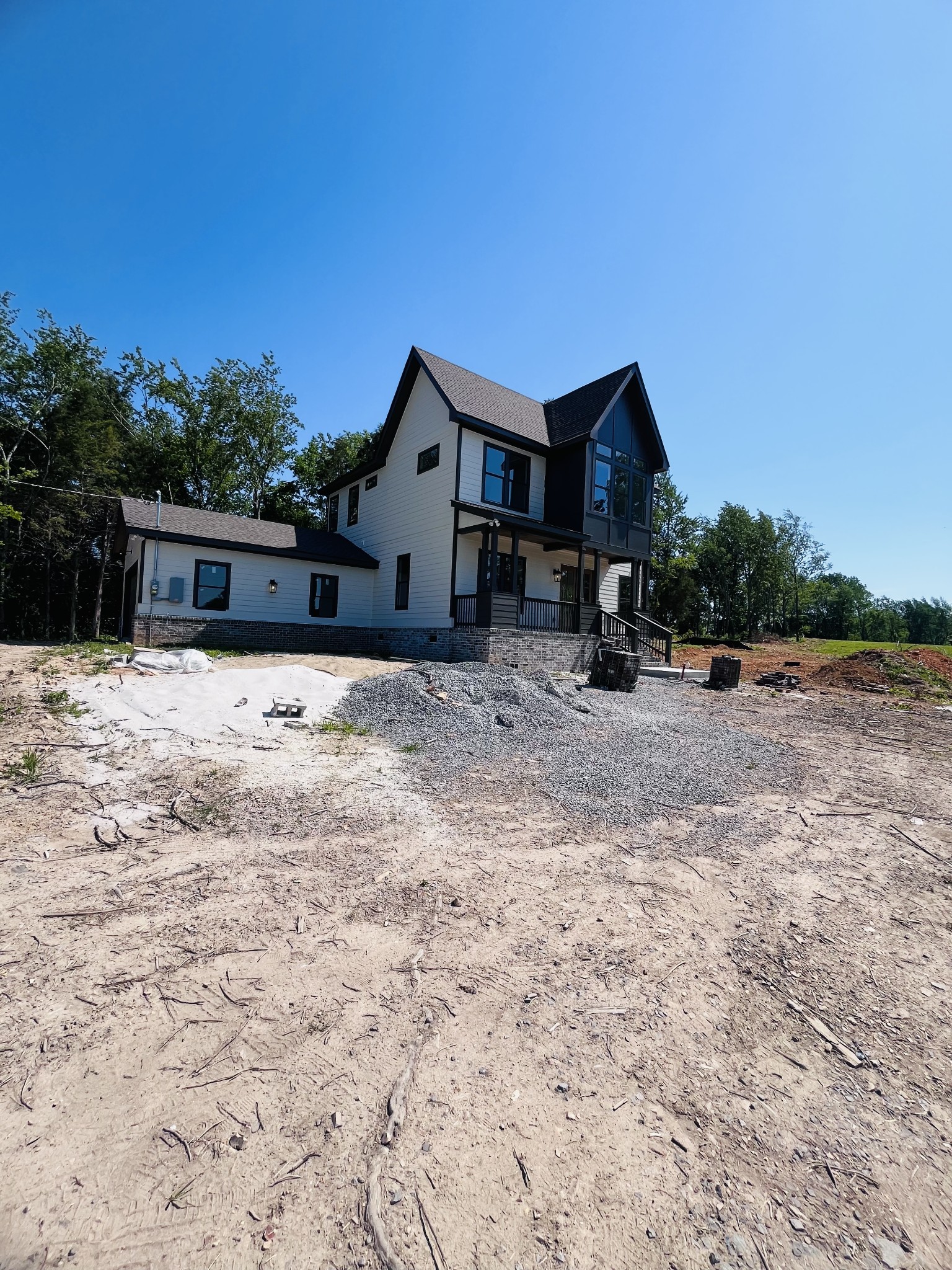 2731 Cave Springs Rd