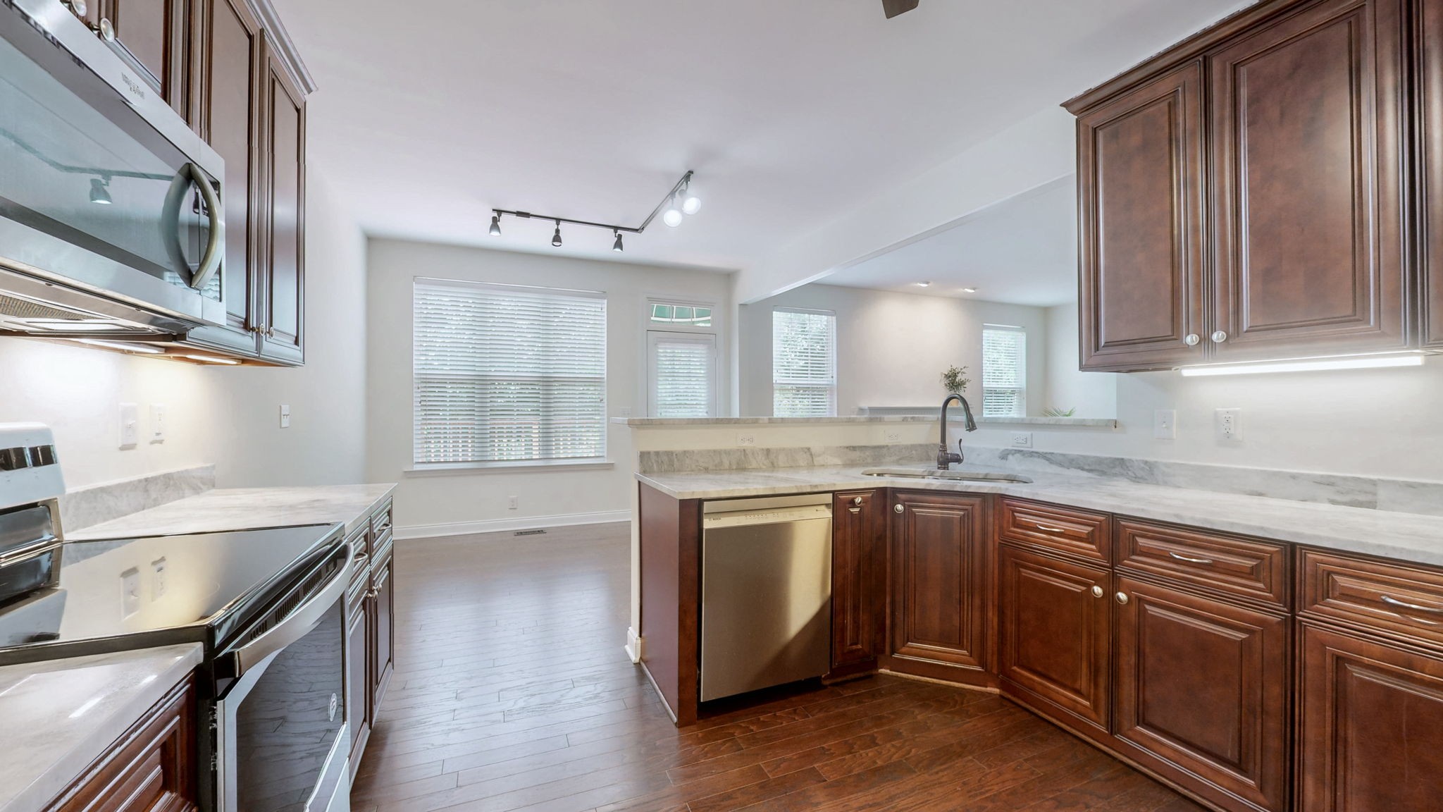 5521 Nevil Pt
