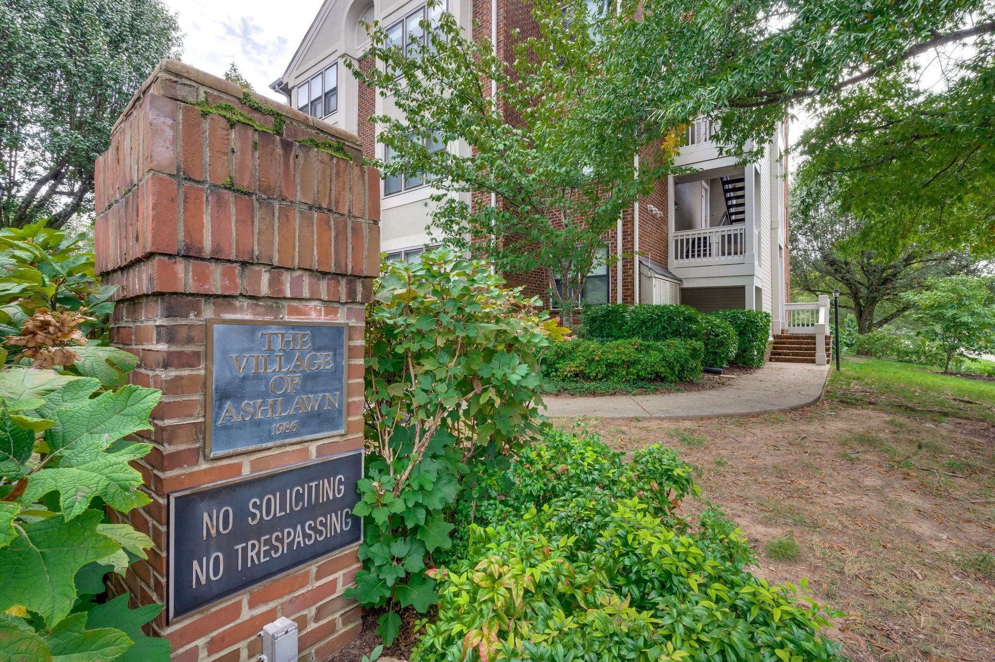 708 Arkland Pl