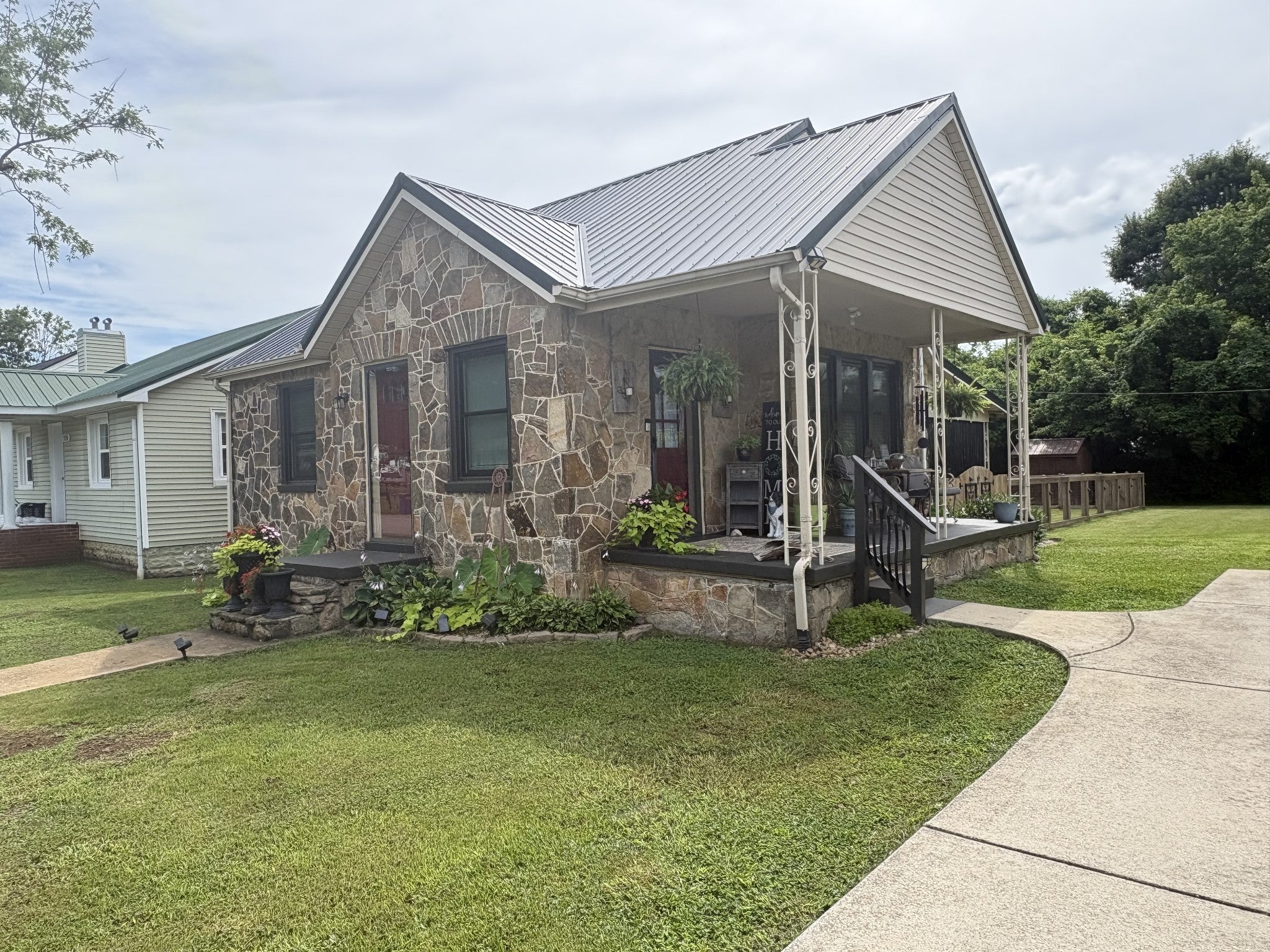 108 Greenwood St