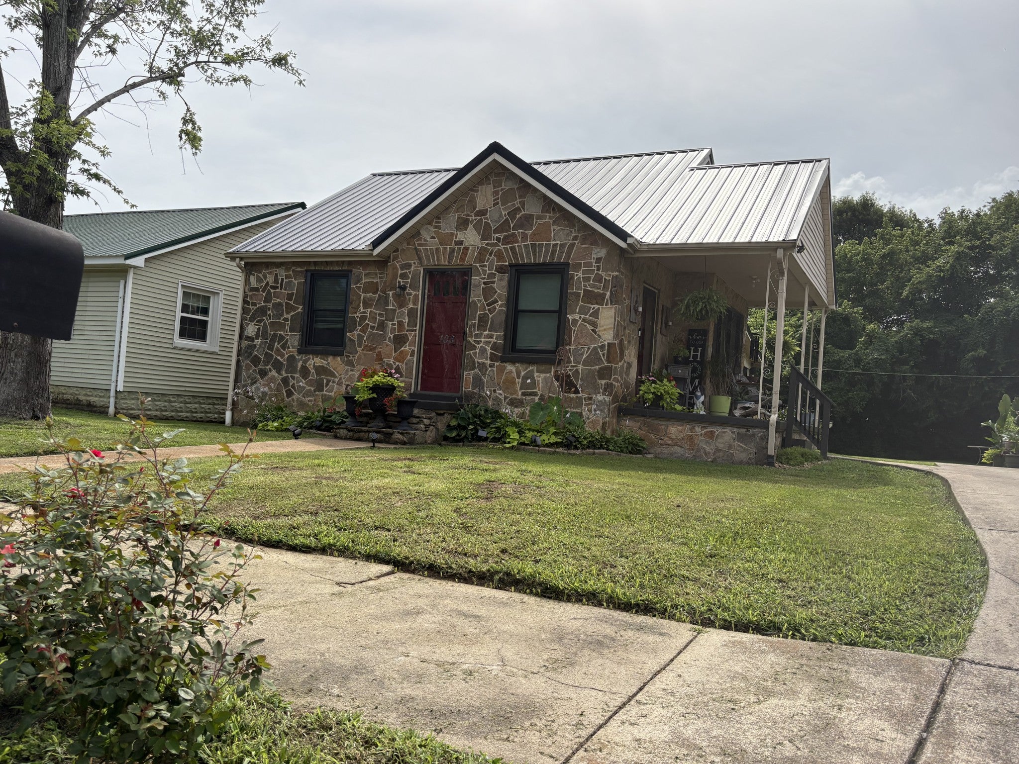 108 Greenwood St