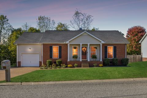 1022 Woodland Dr Goodlettsville TN 37072