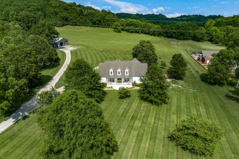 4901 Toll Dugger Rd Culleoka TN 38451