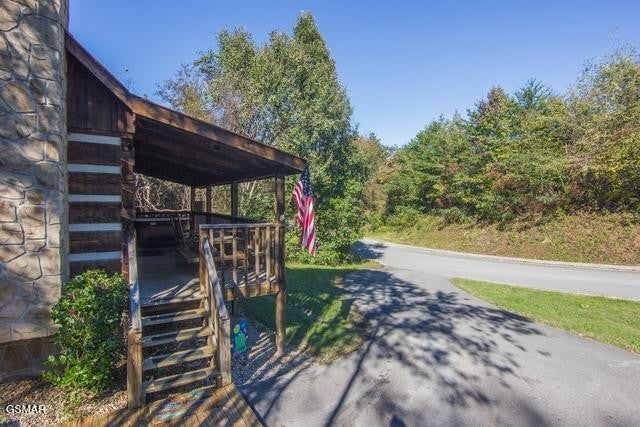 428 Hideaway Ridge Circle