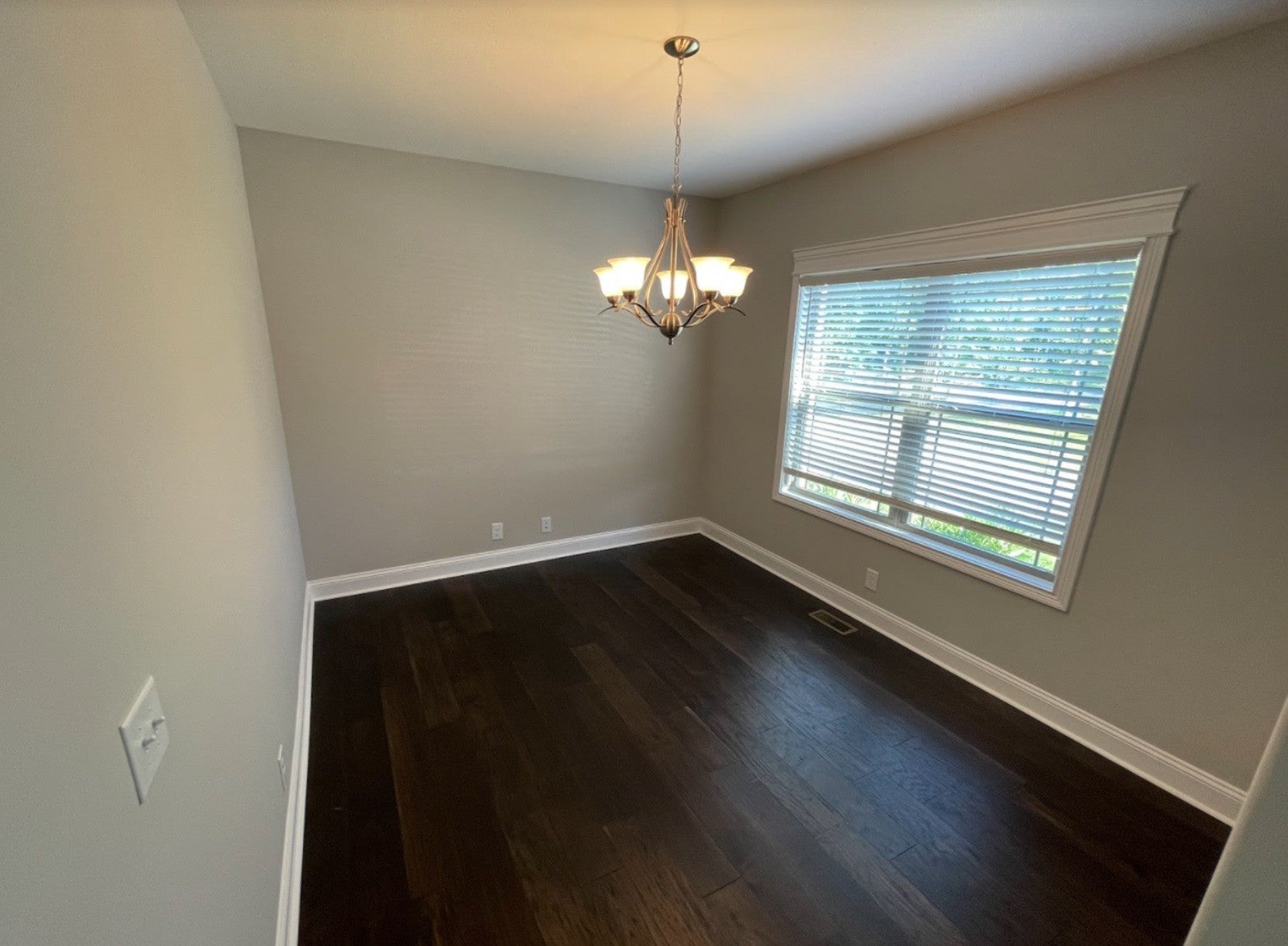 301 Hemp Ct