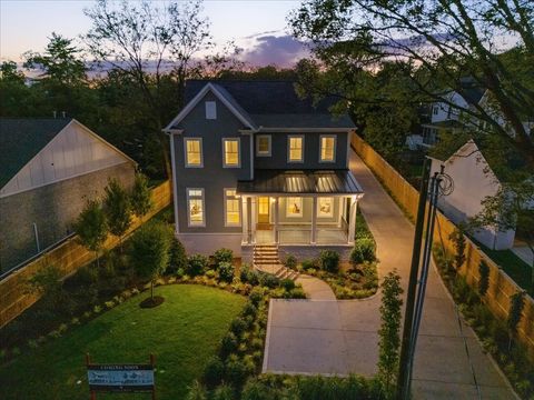 1707 Hillmont Dr Nashville TN 37215