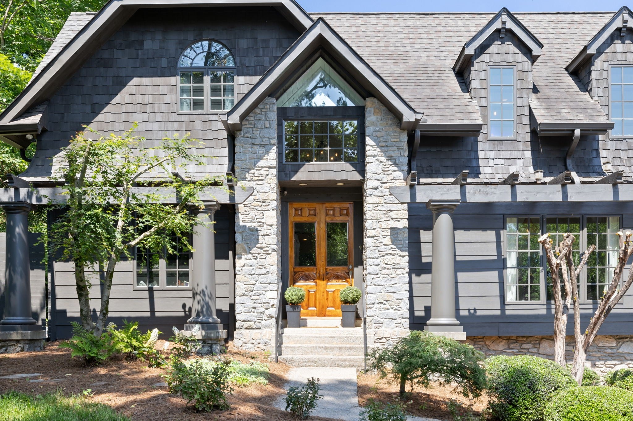 1244 Cliftee Dr