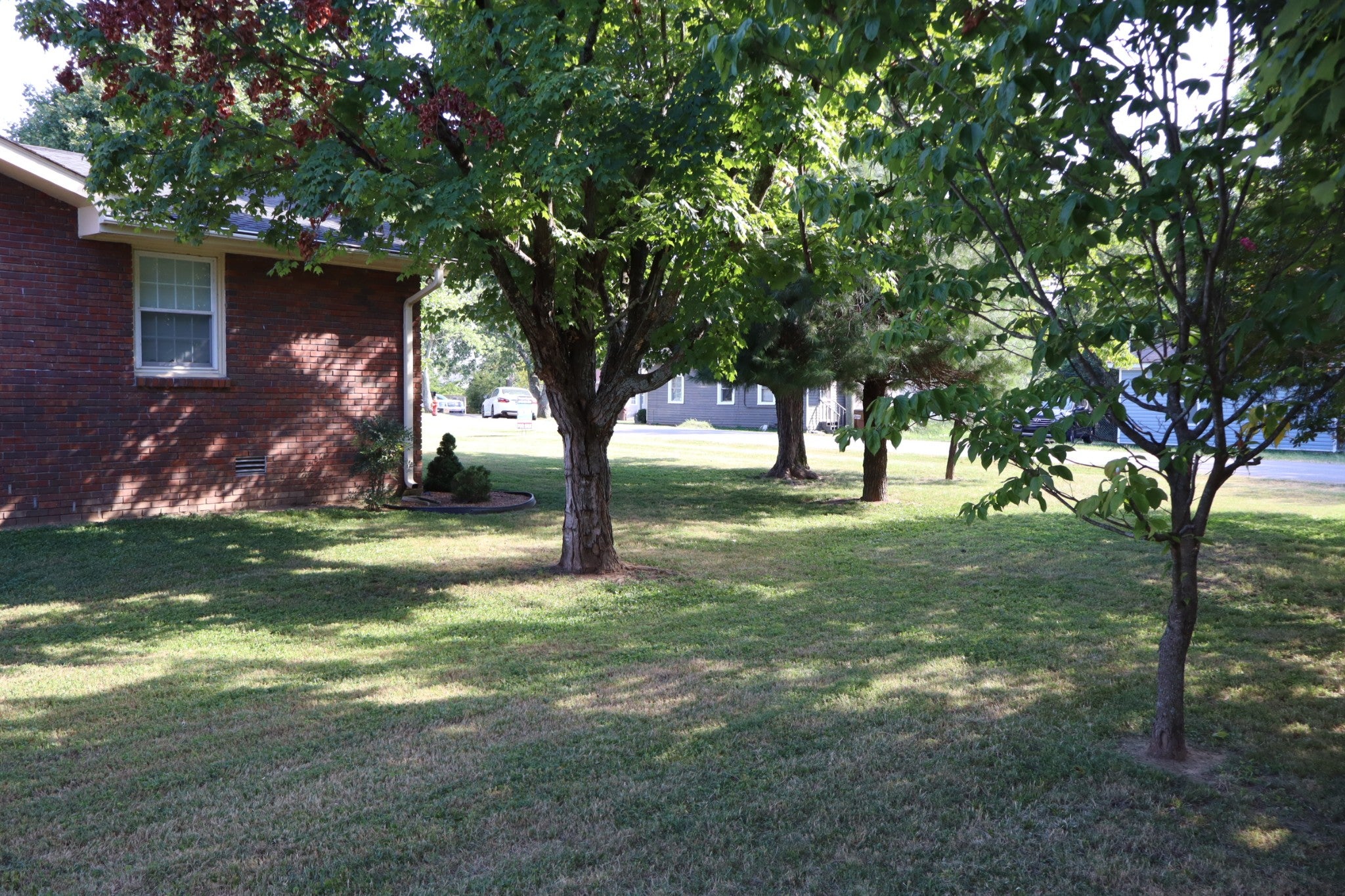 2409 Dabbs Ave