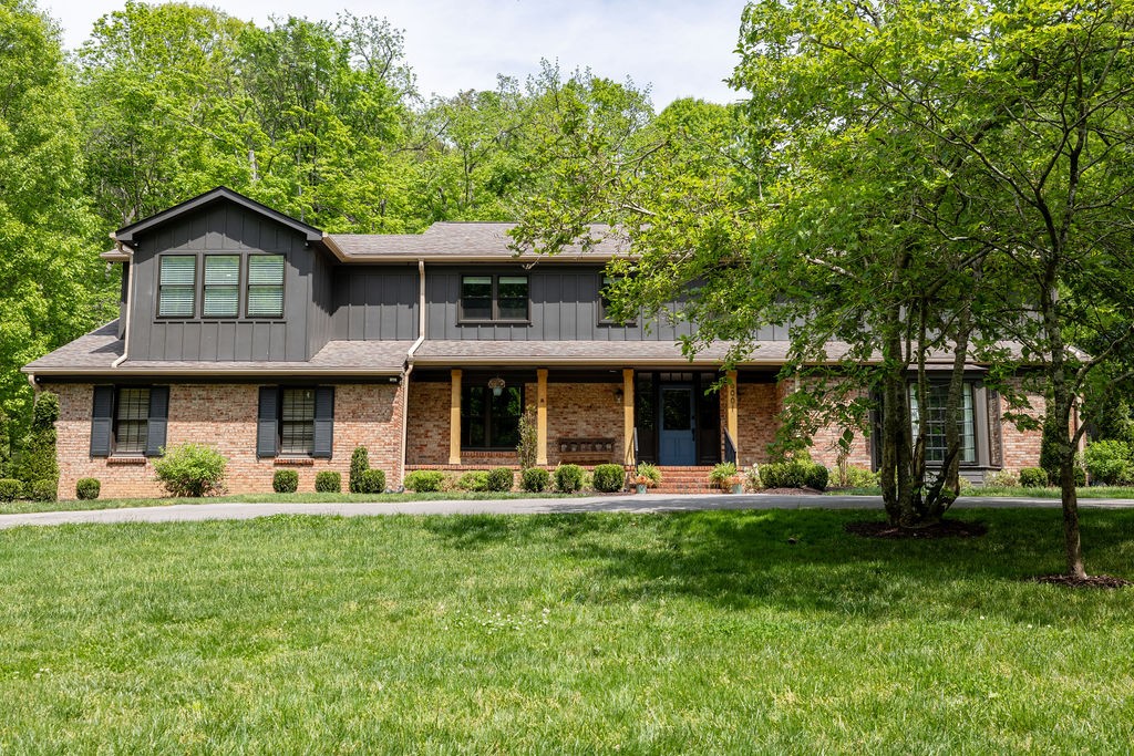 6001 Andover Dr
