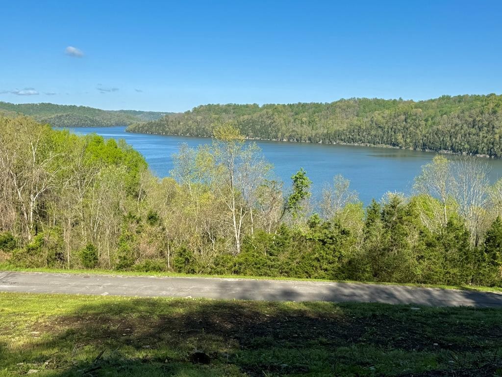 84 Harbor Pointe Drive