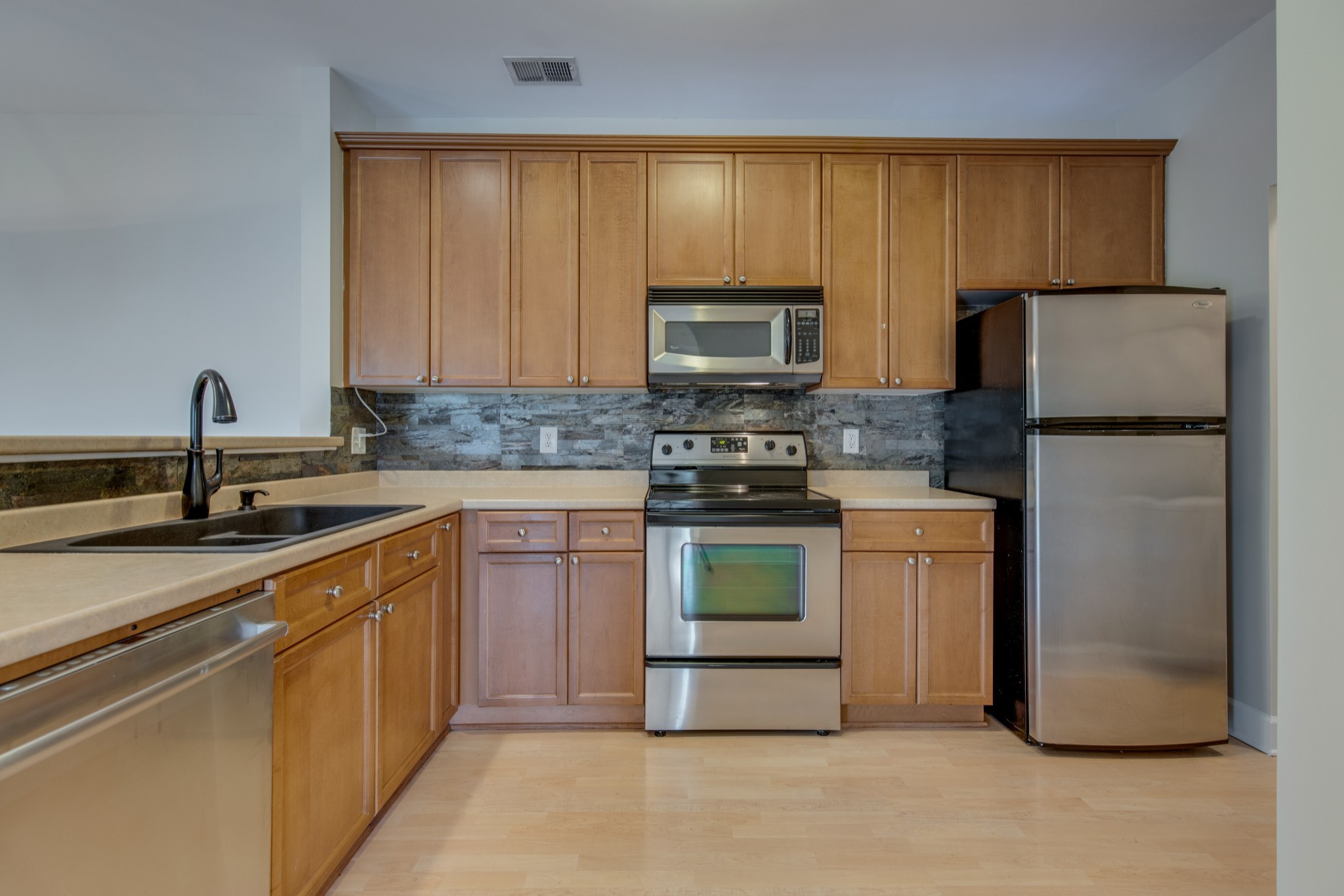 7005 Lenox Village Dr C12