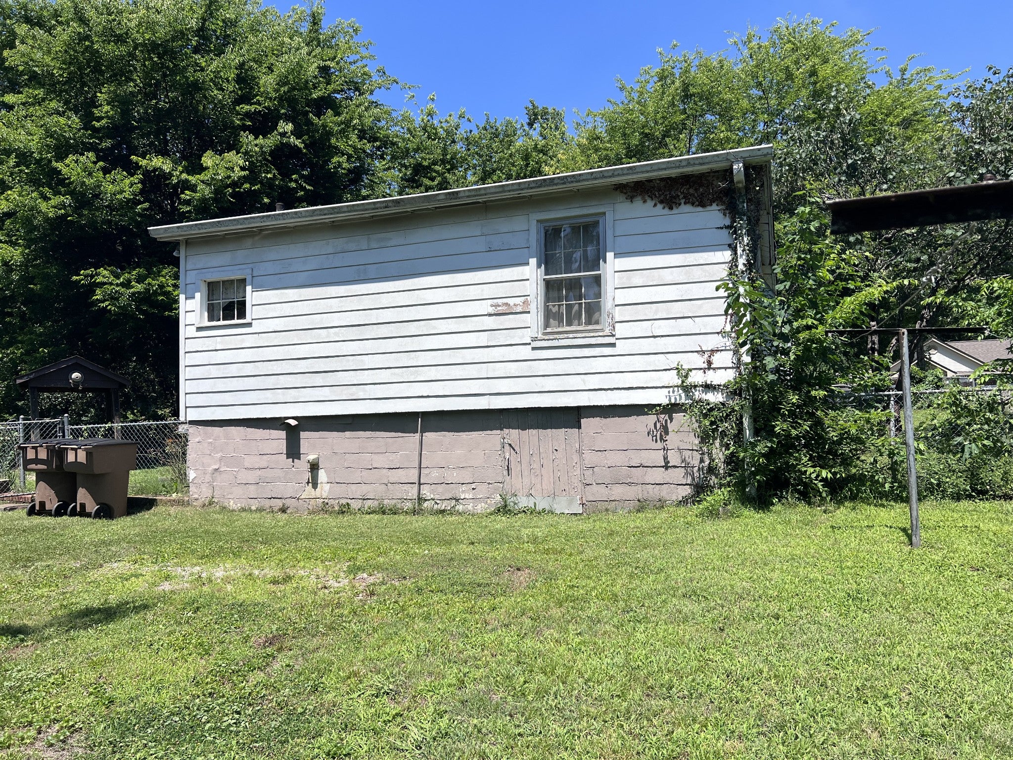 2306 Alpine Ave, Nashville TN 37218 2-bed home, photo 4 of 18