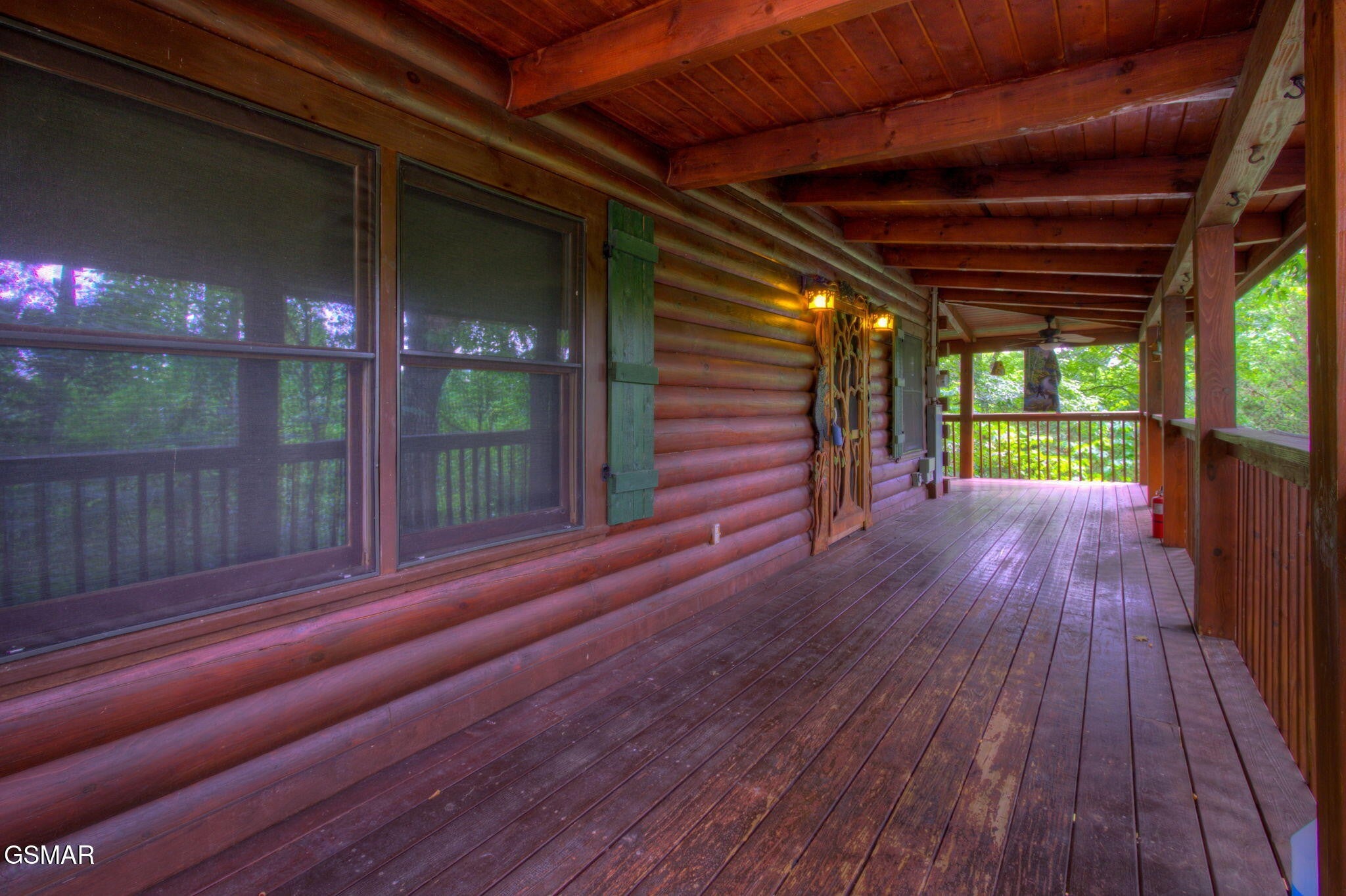 1023 Gordon Way