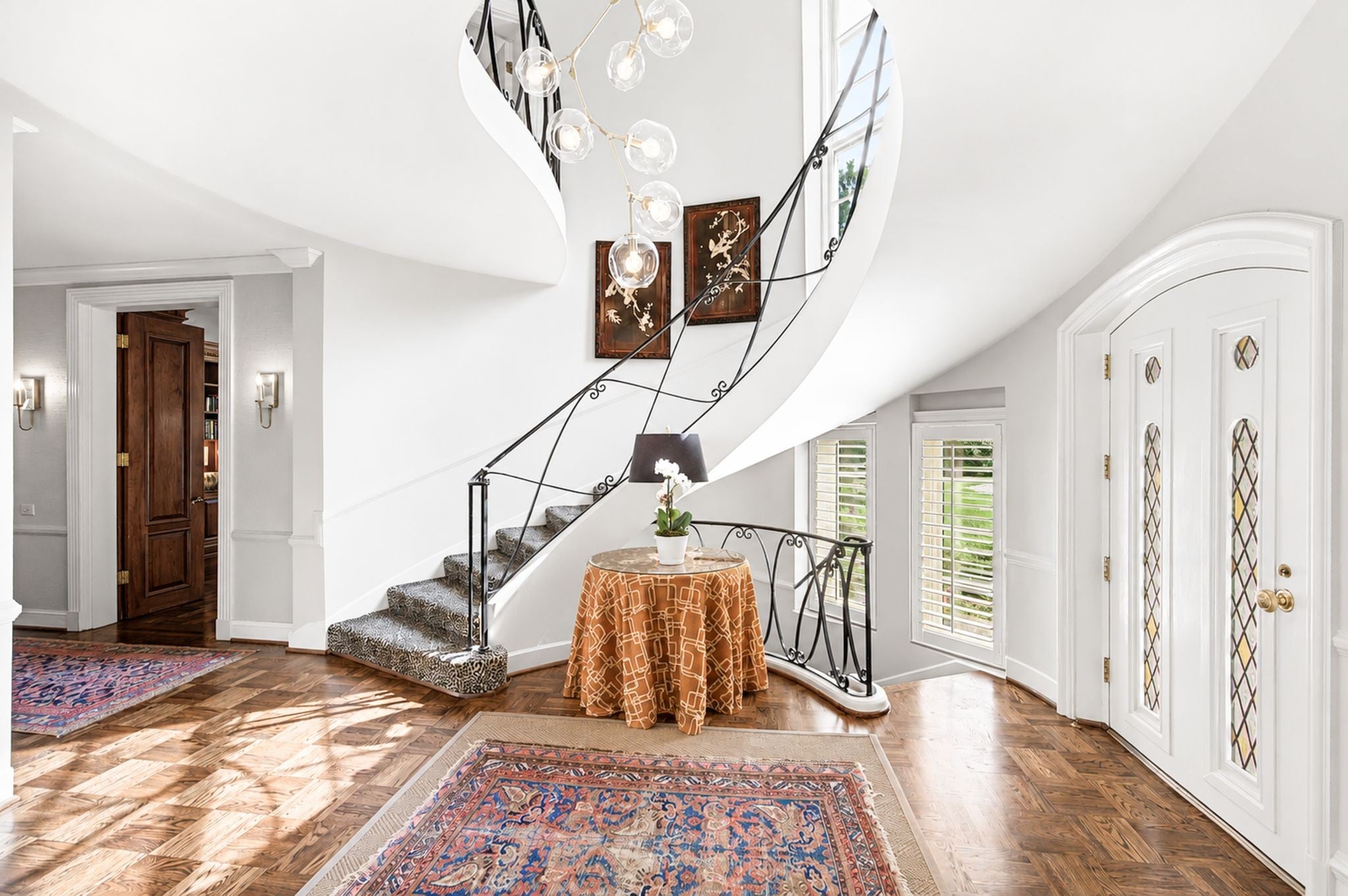 200 Brook Hollow Rd