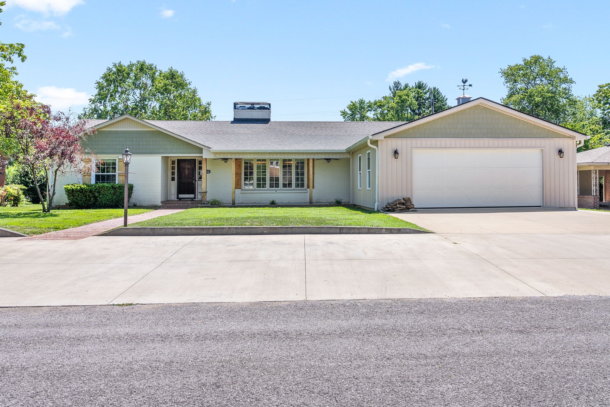 Photo 1 of 46 of 2712 Cayce Meade Dr house