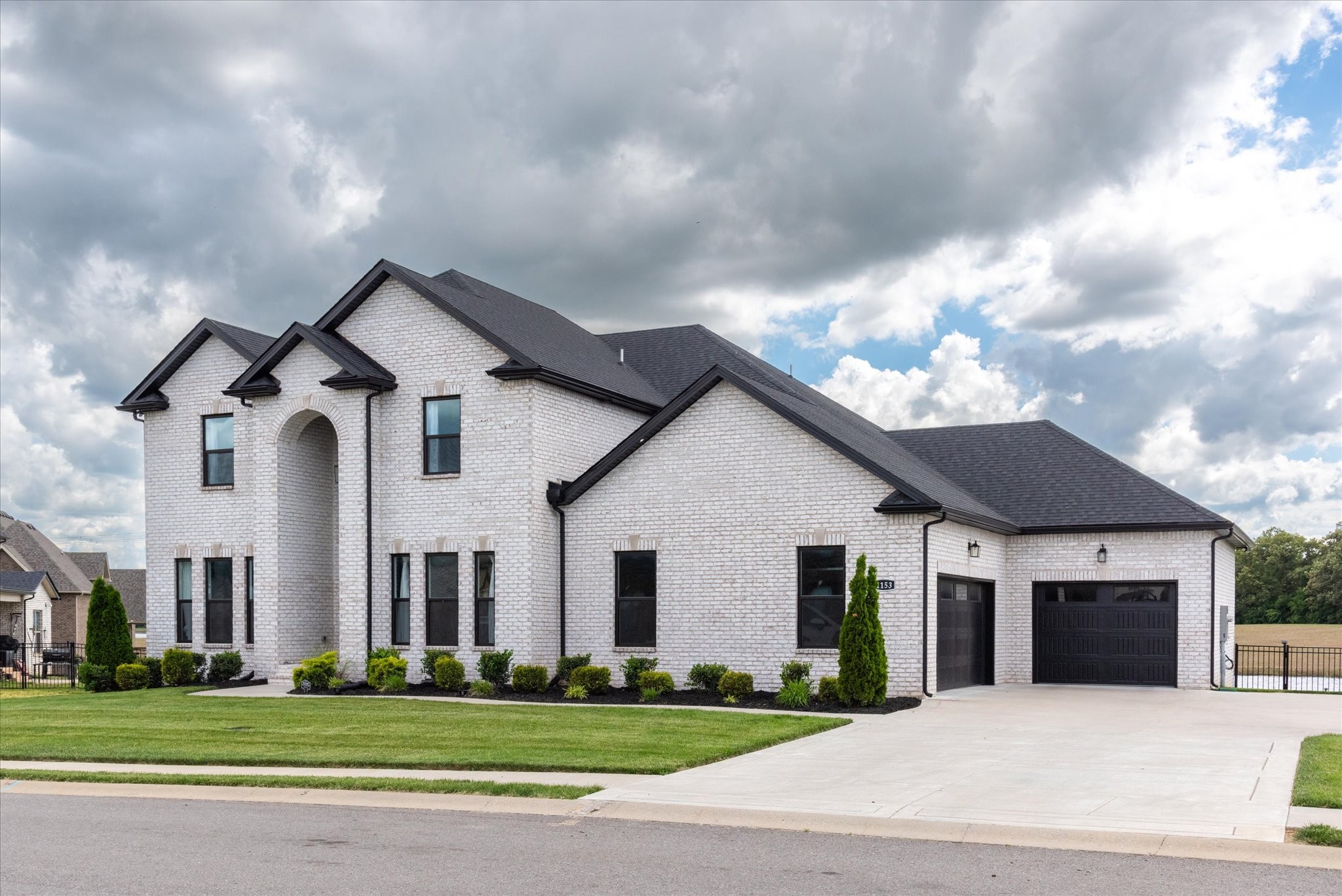 1153 Archibald Dr