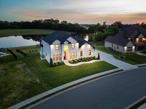 1153 Archibald Dr Clarksville TN 37040