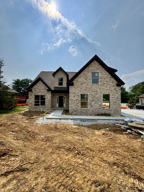 835 Lexington Circle Manchester TN 37355