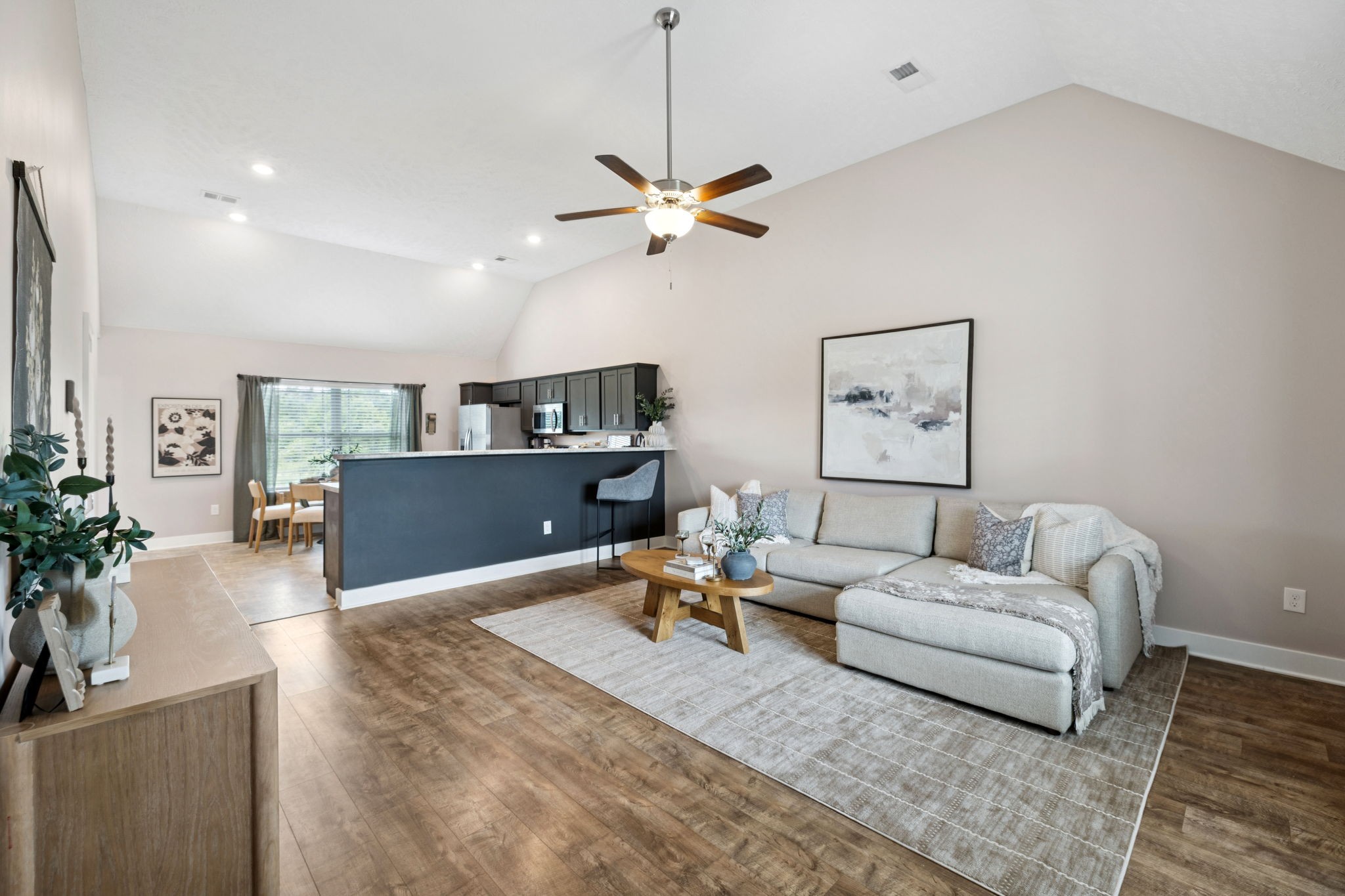 2129 Red Barn Rd