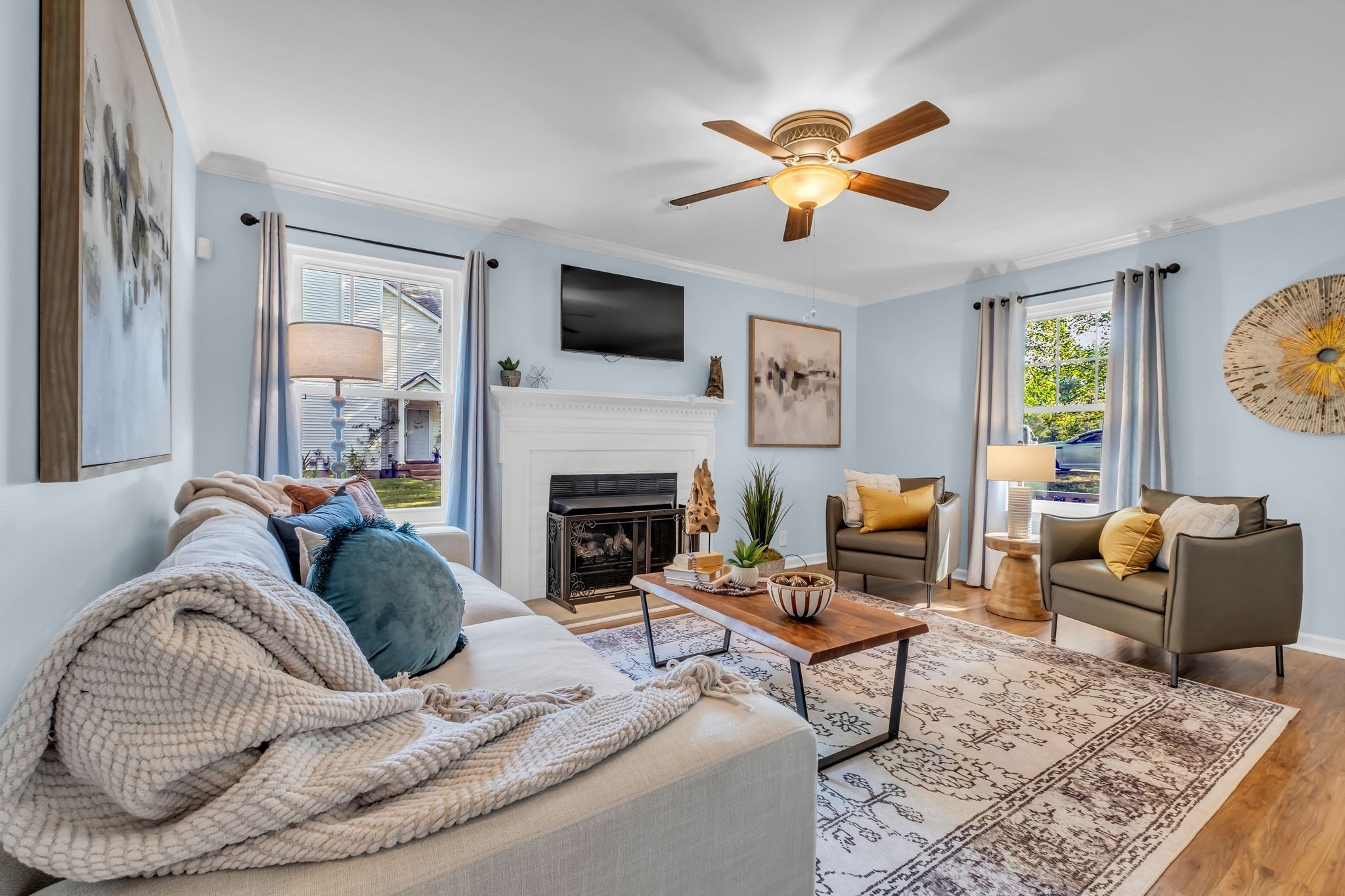 1301 Carriage Park Dr