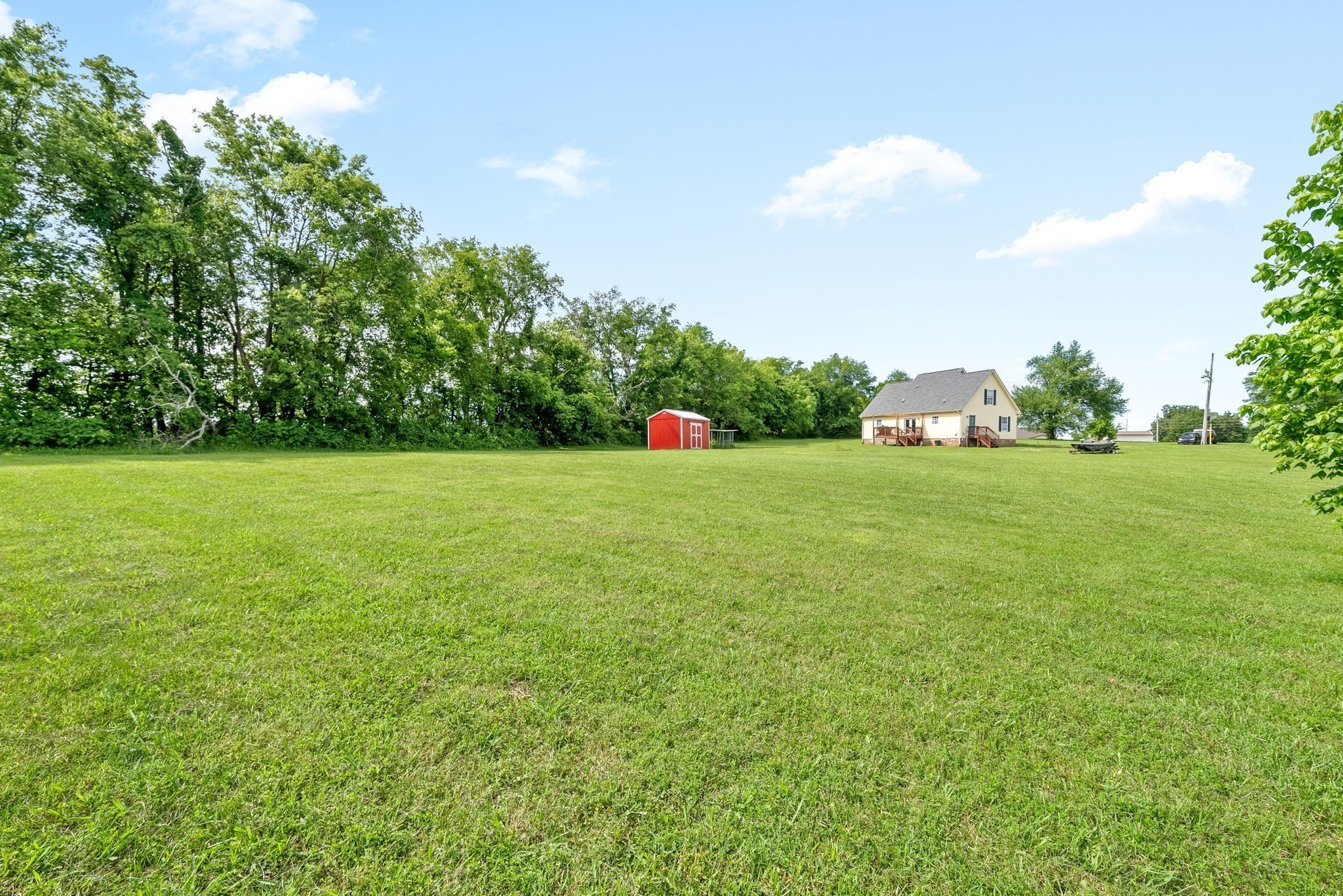 6417 Highway 25 E