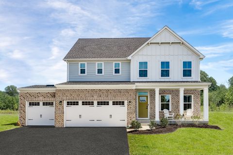 3010 Thoroughbred Way White House TN 37188