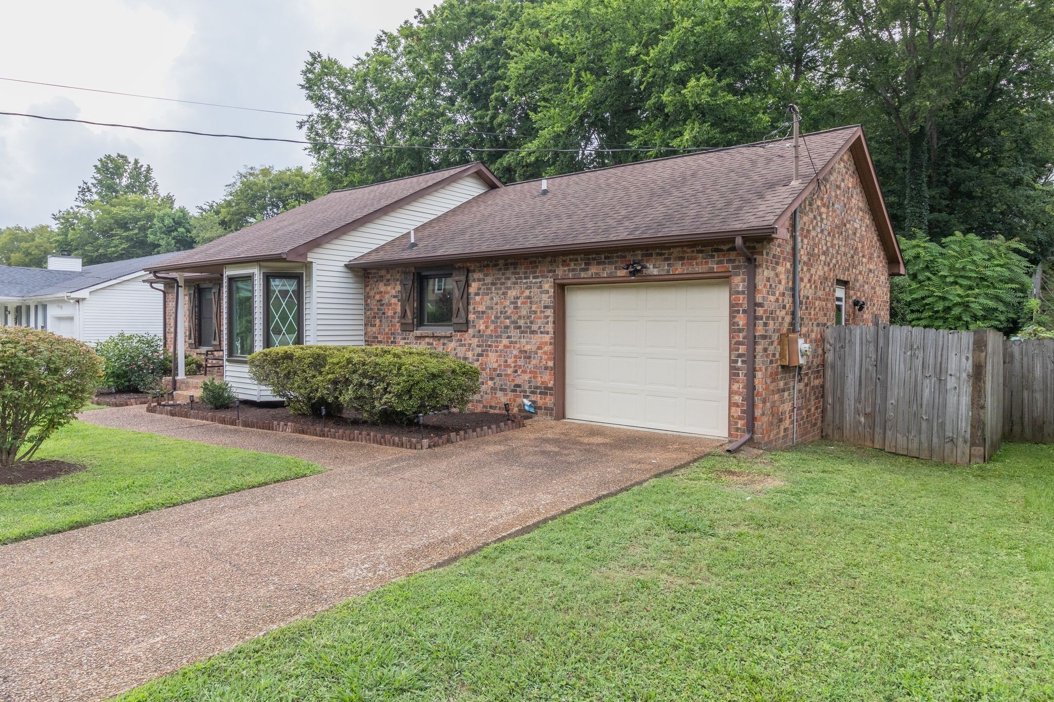 3048 Reelfoot Dr