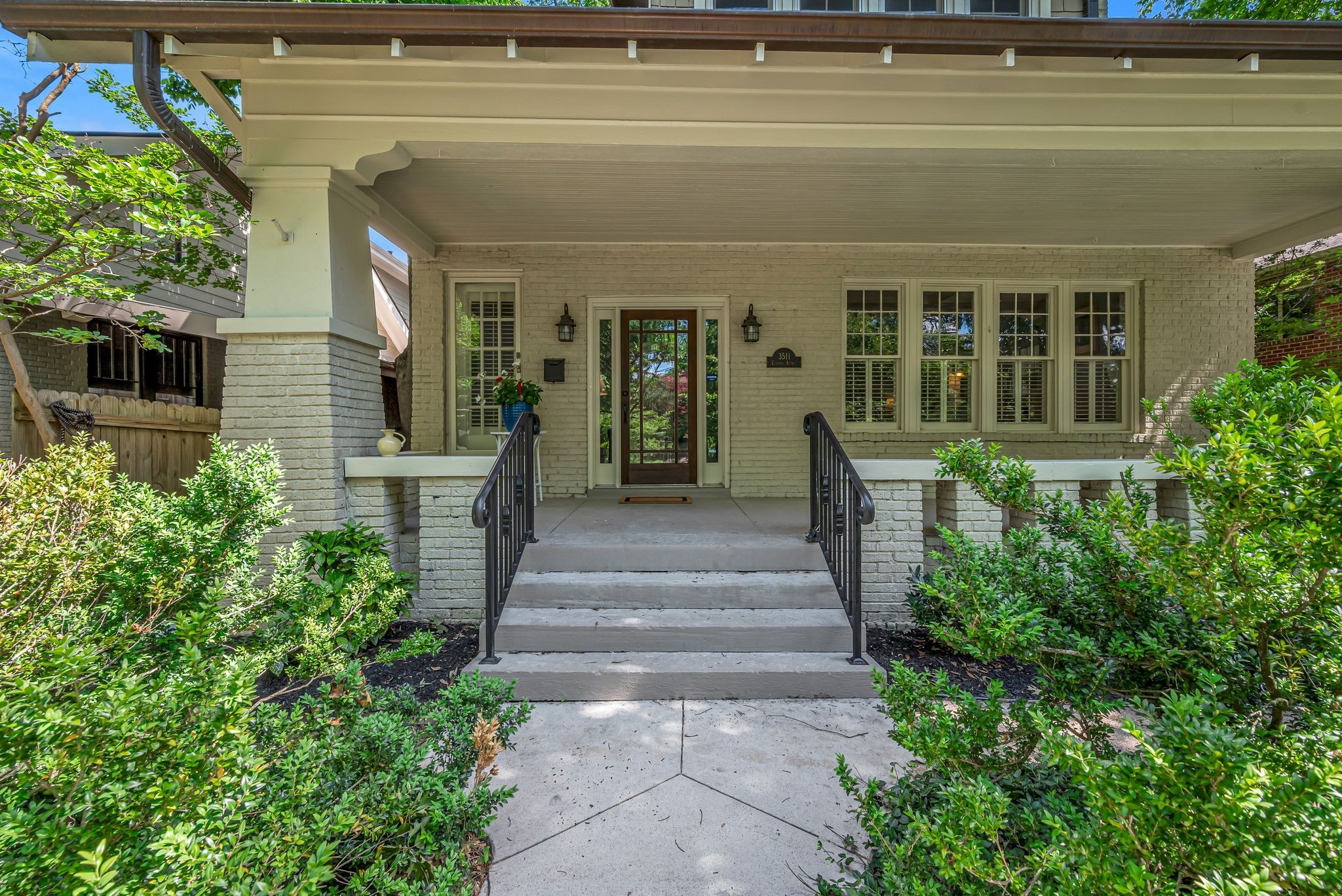 3511 Central Ave