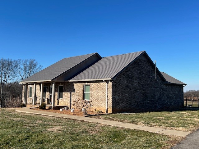 Cedar Hill, Tennessee 37032, United States, 5 Bedrooms Bedrooms, ,6 BathroomsBathrooms,Residential,Active,81316
