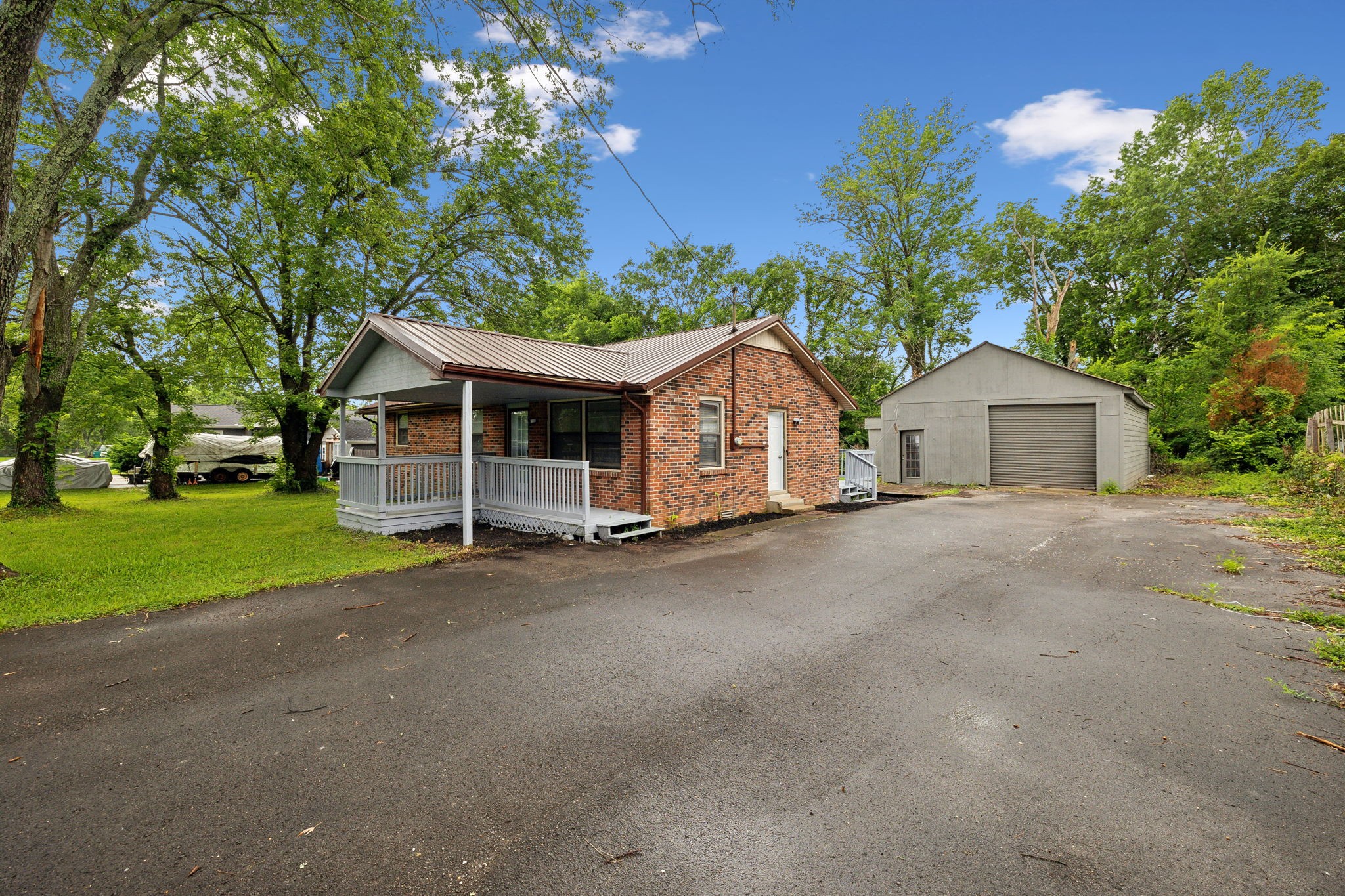 120 Johns St