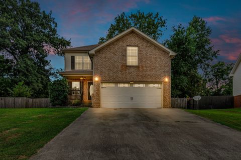 1845 Jackie Lorraine Dr Clarksville TN 37042